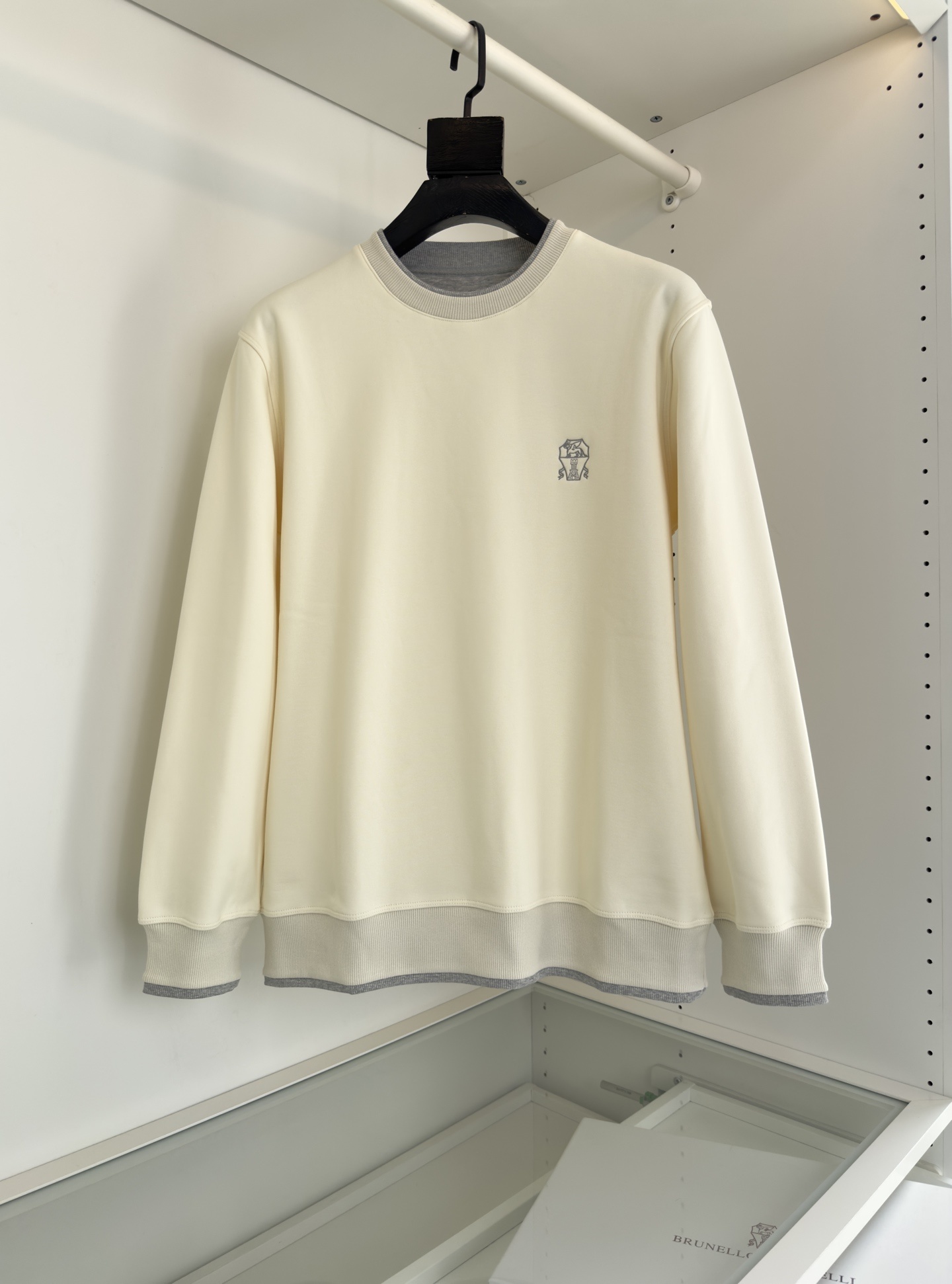 9a103155681ffdf77cc6f4ae4bb33993.jpg