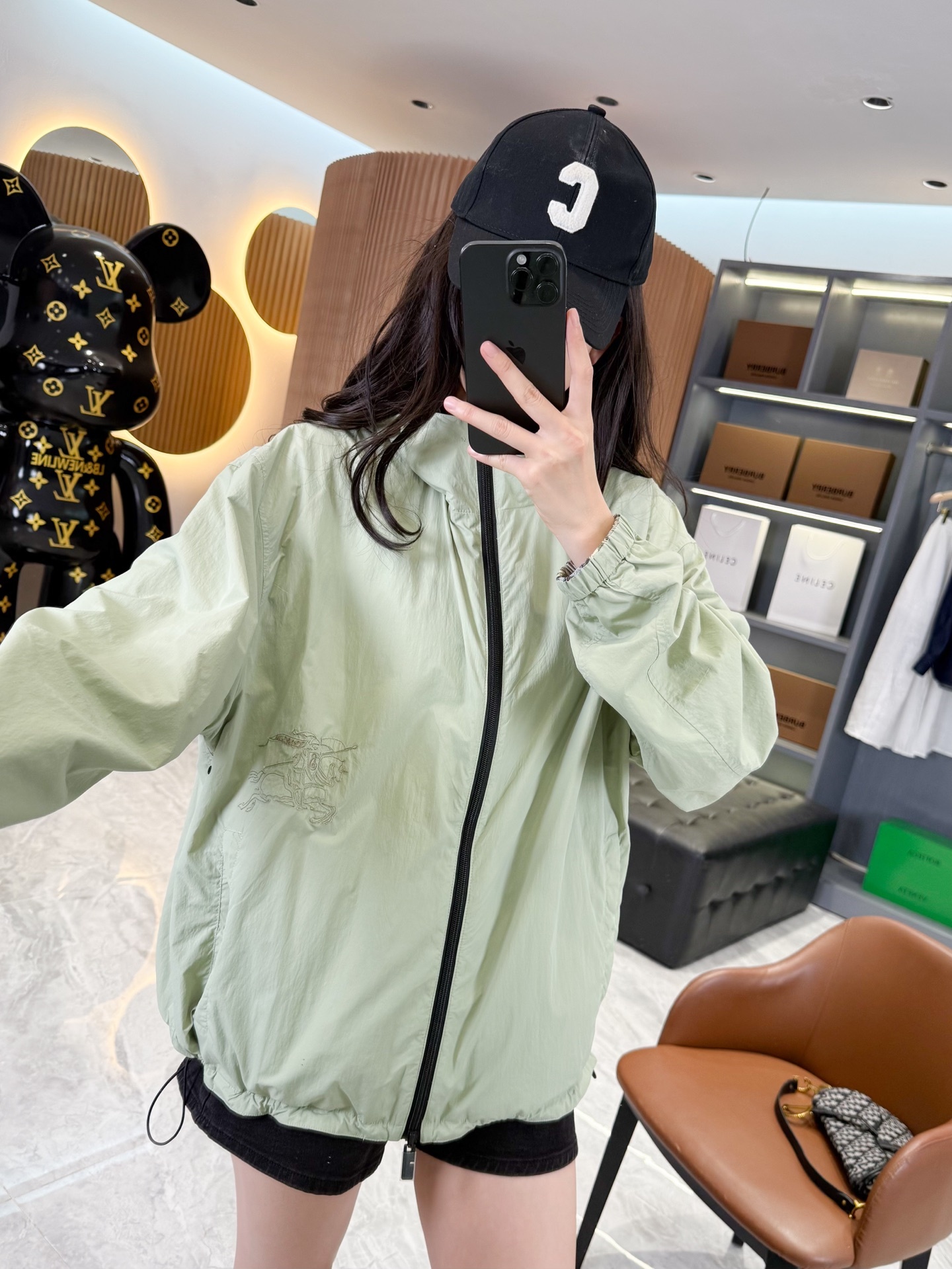 cc6e0324b82a3bc588d4e74f9204639c.jpg