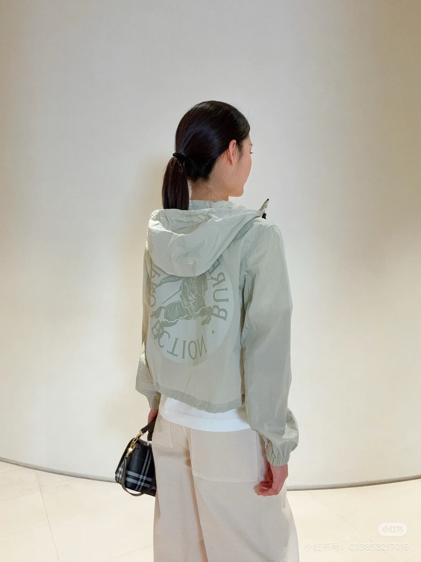eb9b6a0e8afb49852d06bec5170a7569.jpg