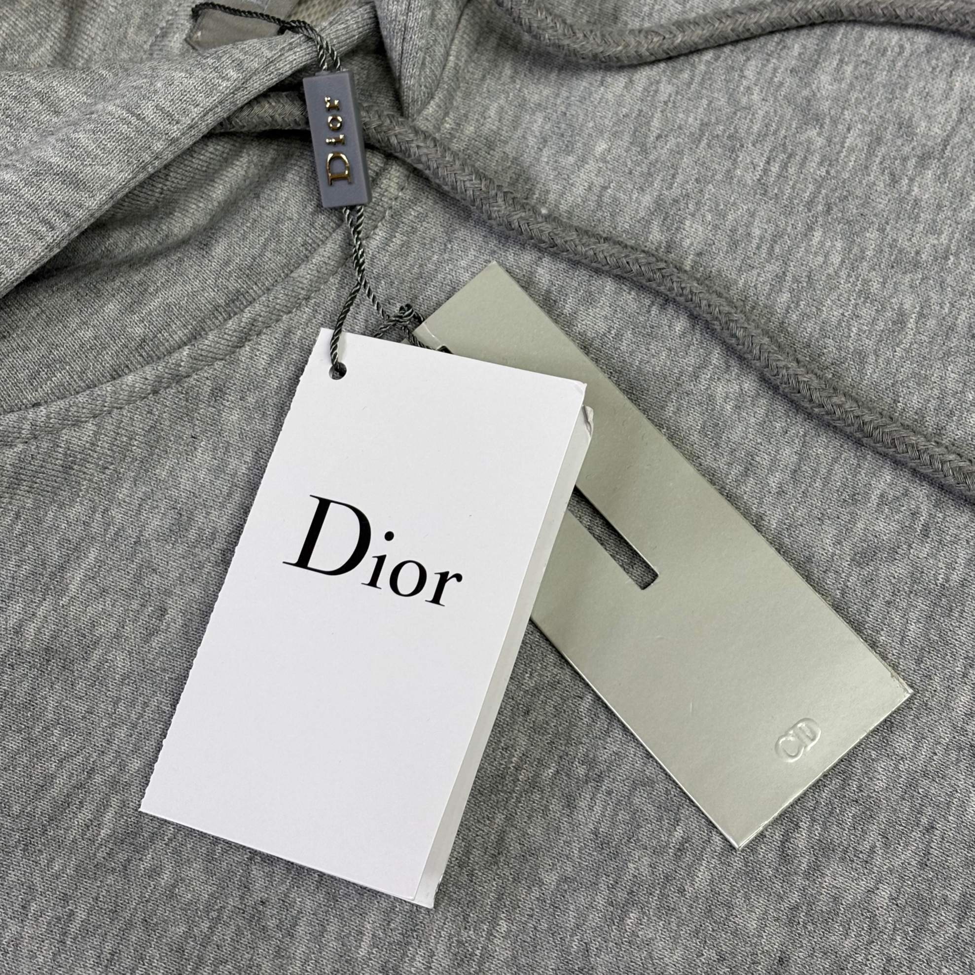 1daa7a7e5a49d2fd782afb1ab1bc82db.jpg