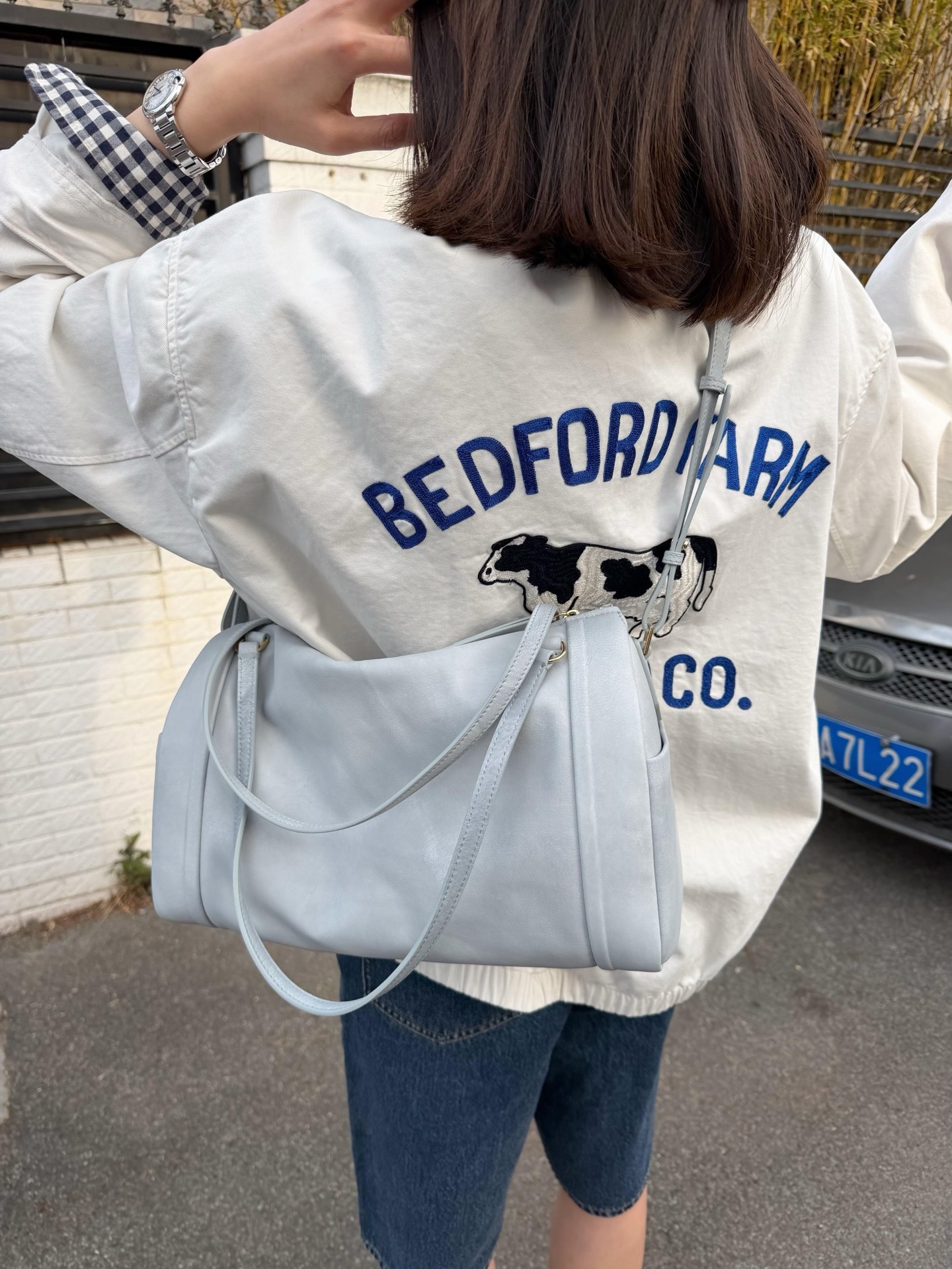 4f4b9a70eea40ec810902f55eeadad26.jpg
