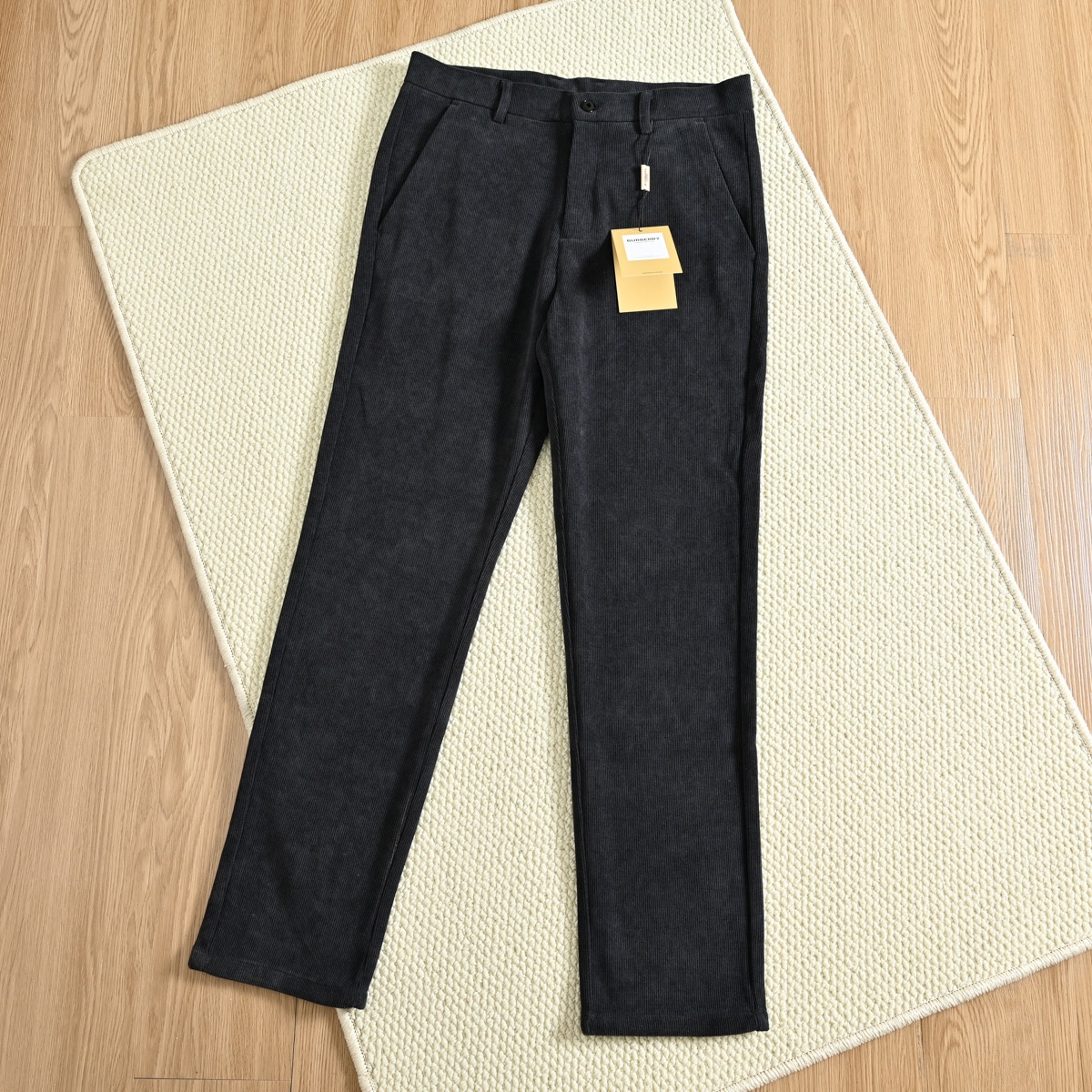 b9296b0afb884b79b8881de7dfed3a76.jpg