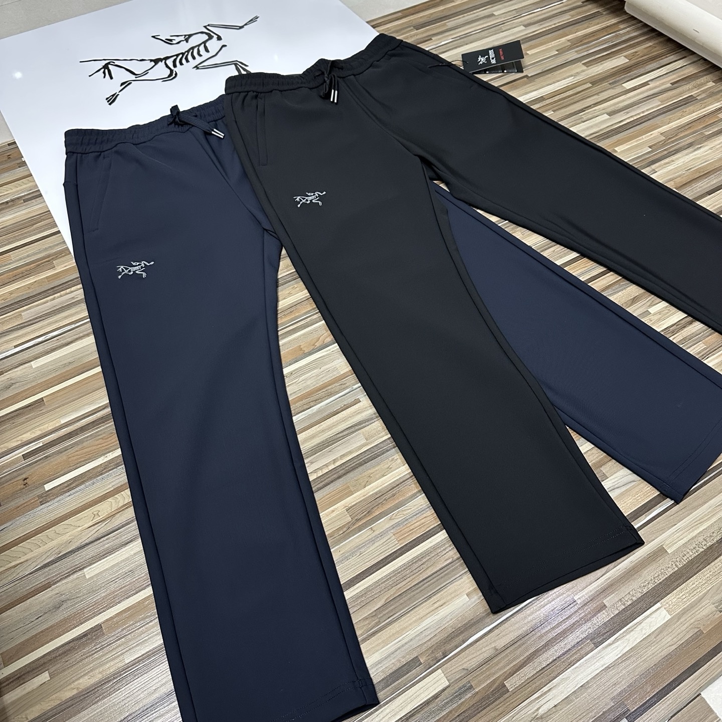 eaa9fc64403c35e094e621b868e65560.jpg