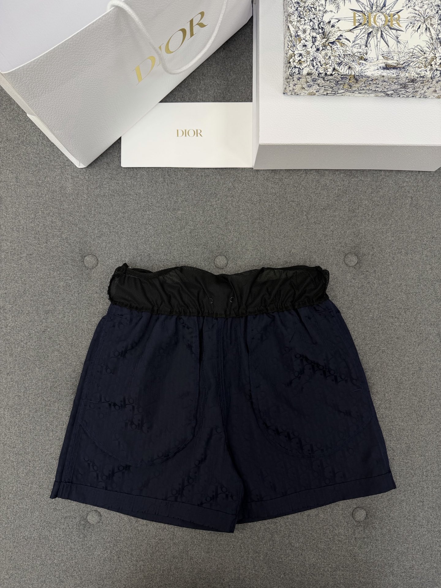 09a91460c79d01b01fd4fc5c30efe22d.jpg