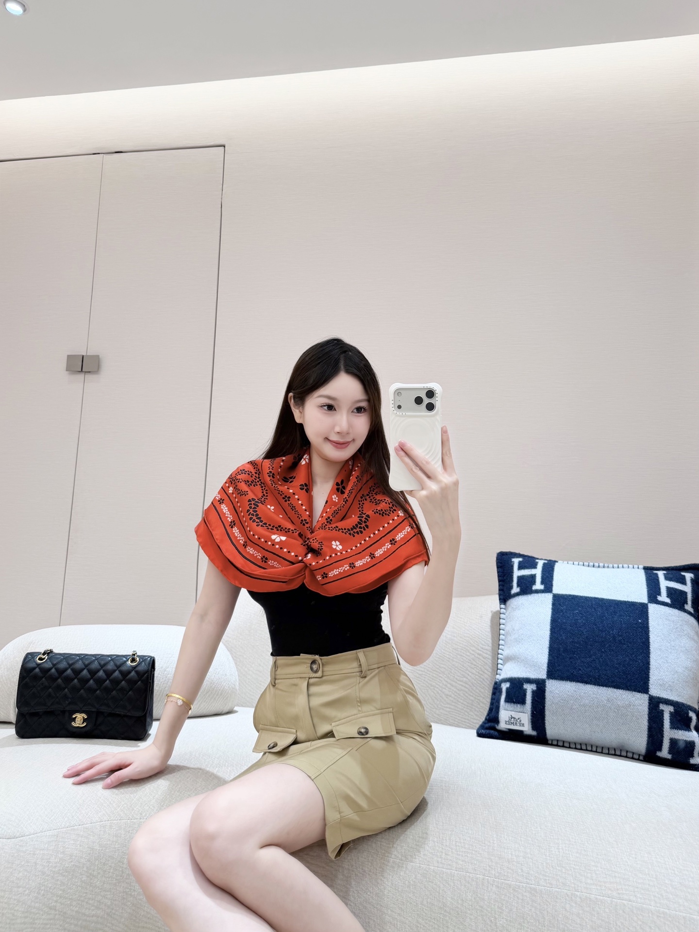 50f83f0dcbe4f72b4a5759844dd99f02.jpg