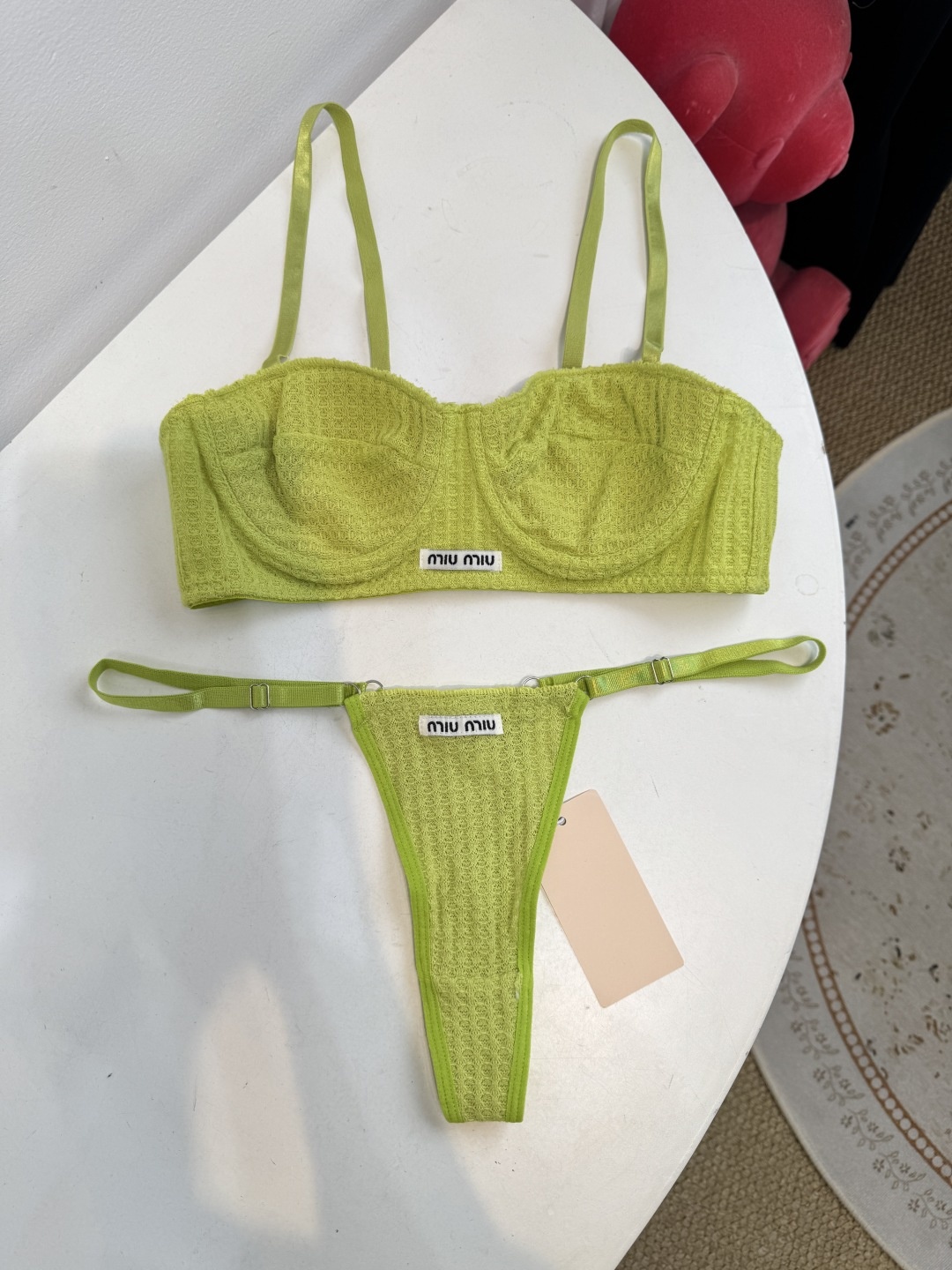 a1260edceef9b0232486af4e9cb40c85.jpg