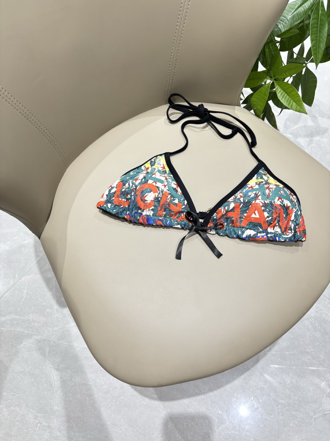 bb3d57cc4ac54979dc0f9a83a5a78a34.jpg