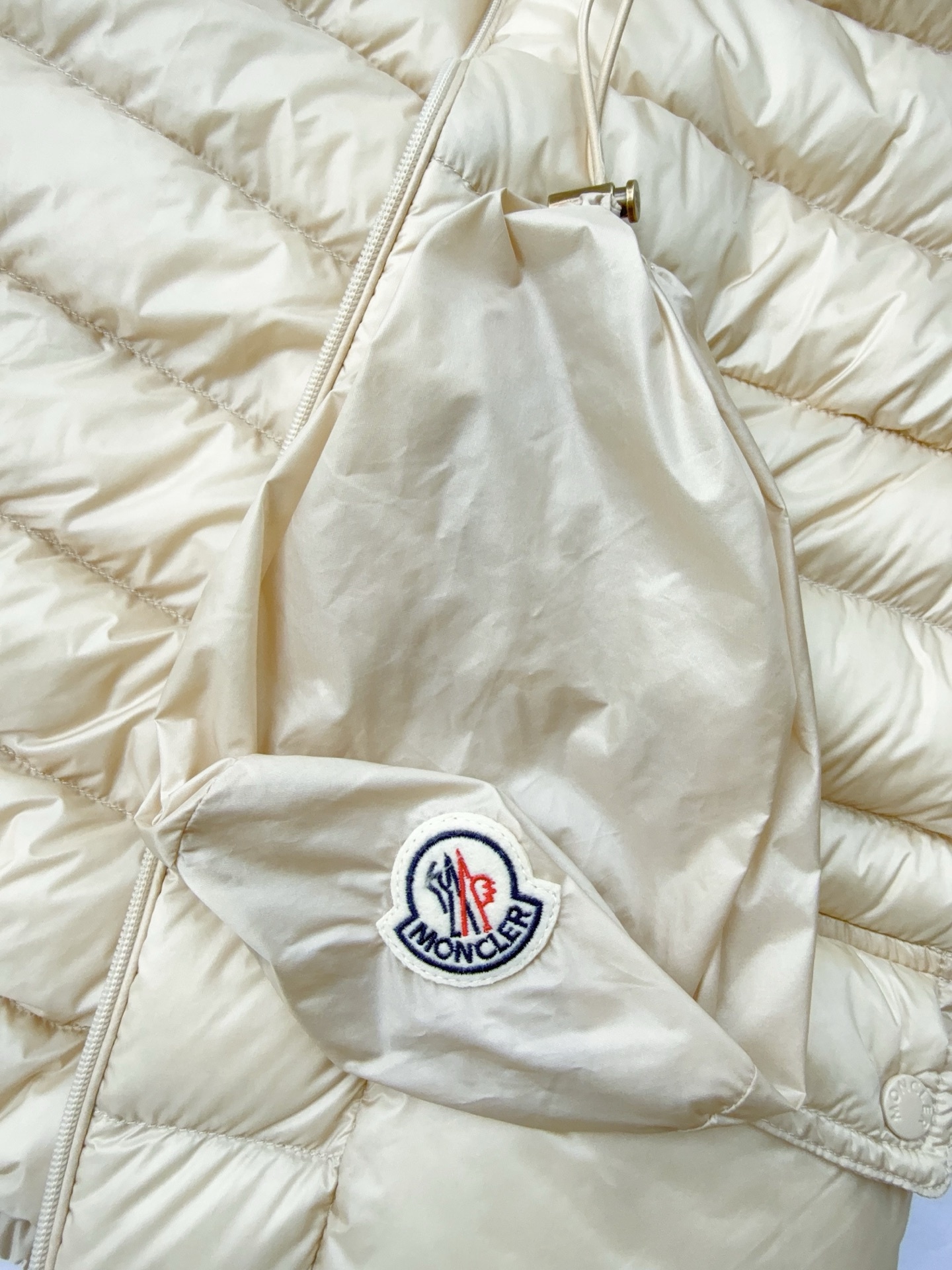 a13ff59edc46ff98d6b66b369055ca56.jpg