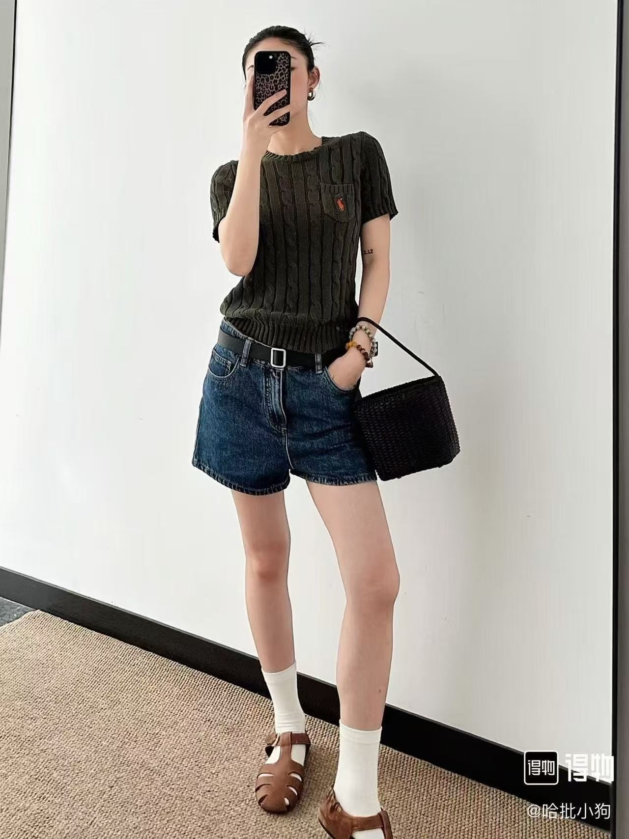 26e2072bf0a84b082064f70e71204ef1.jpg