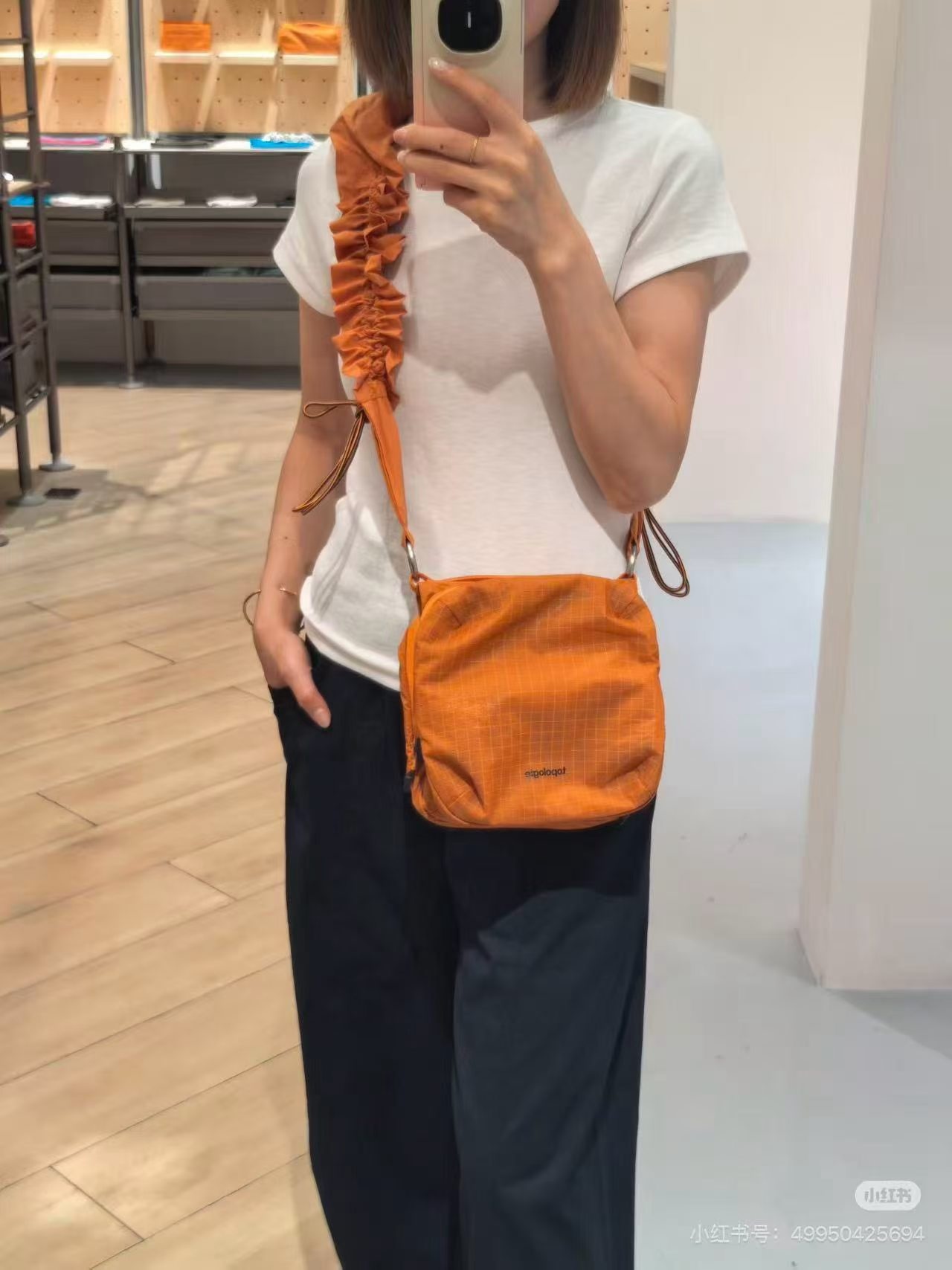 2fdf3b92d6fbb342fc8e98d400112946.jpg