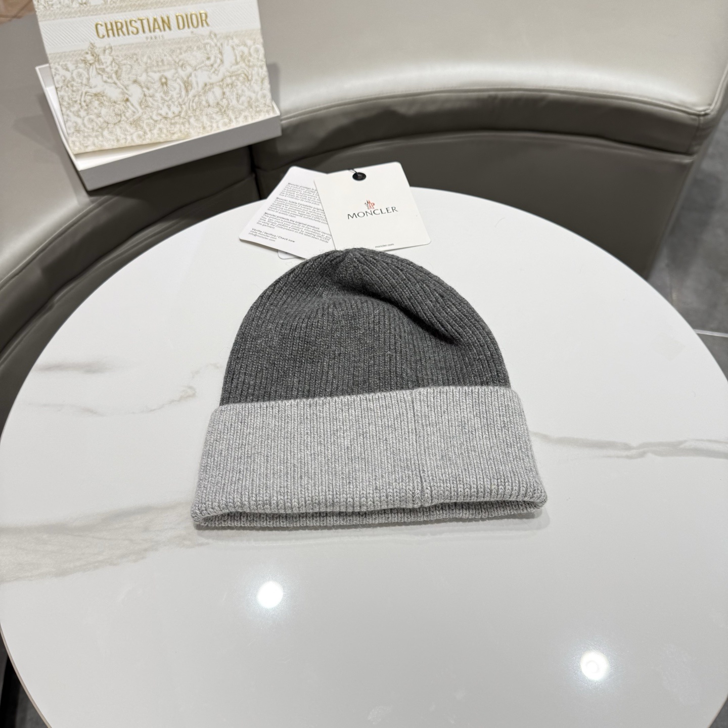 4426f1b4566cc0f3e7f30e294c901814.jpg