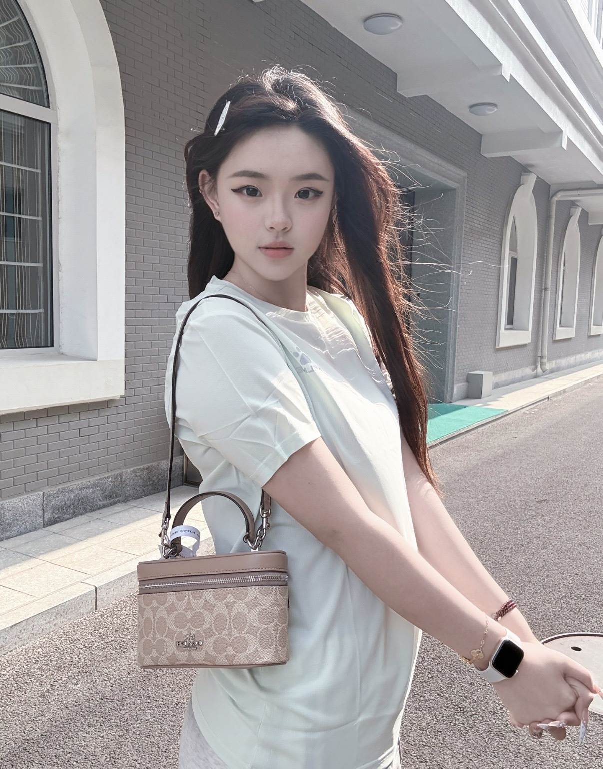 77ae6b4527cc9eb85684f1b3dd4a2102.jpg