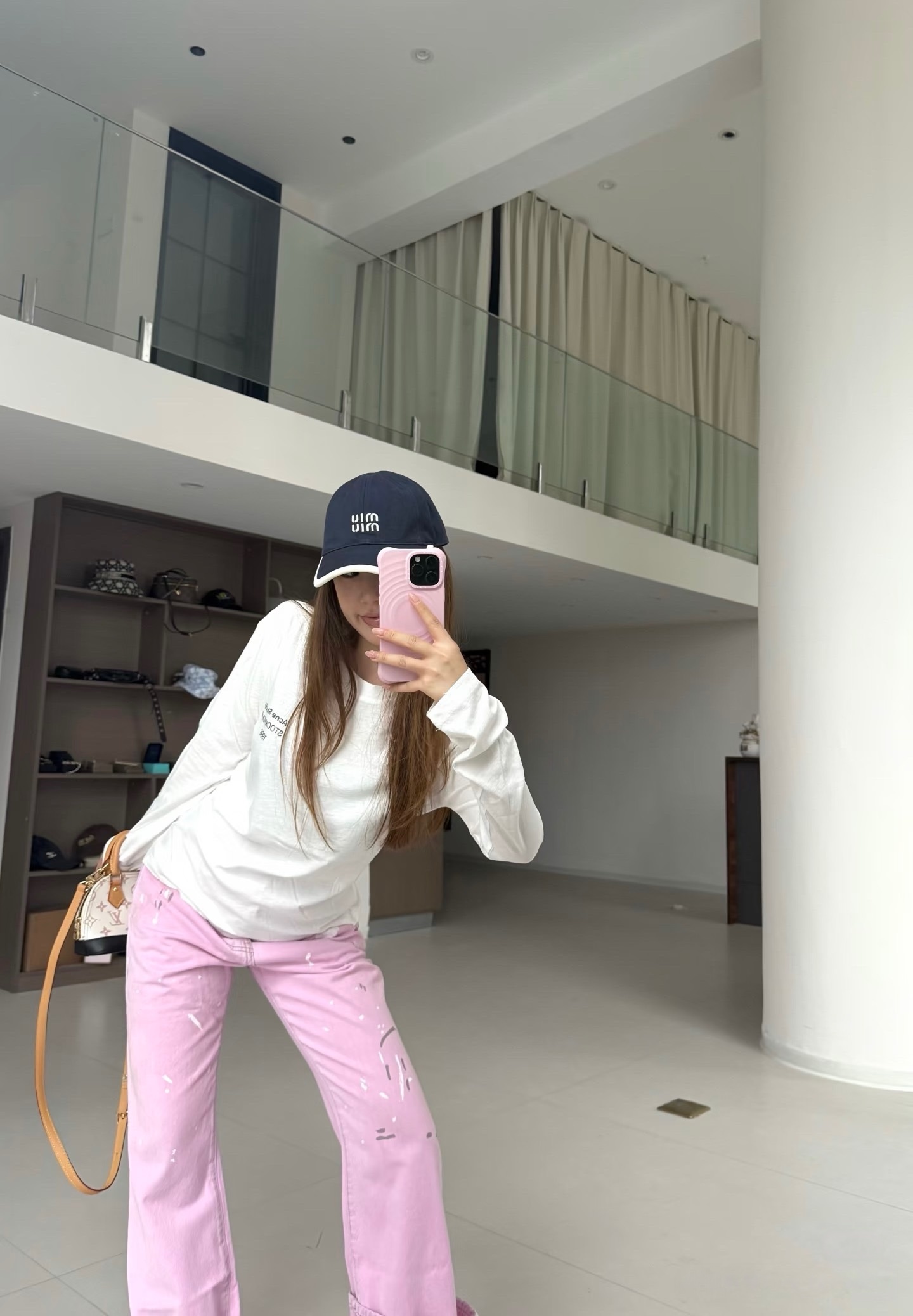 80a67889aa5db9561662d048a055e824.jpg