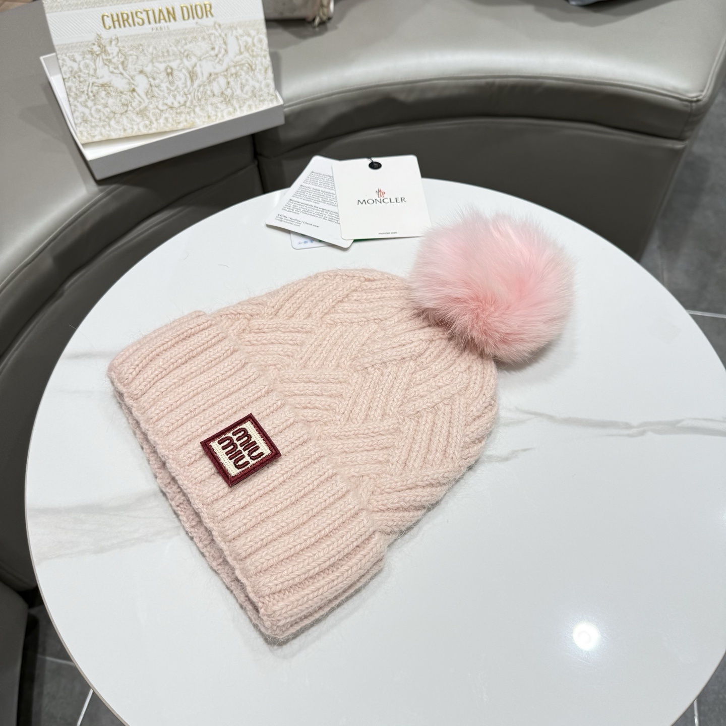 95f21fe7b31860ec6c2e0544a29c06be.jpg