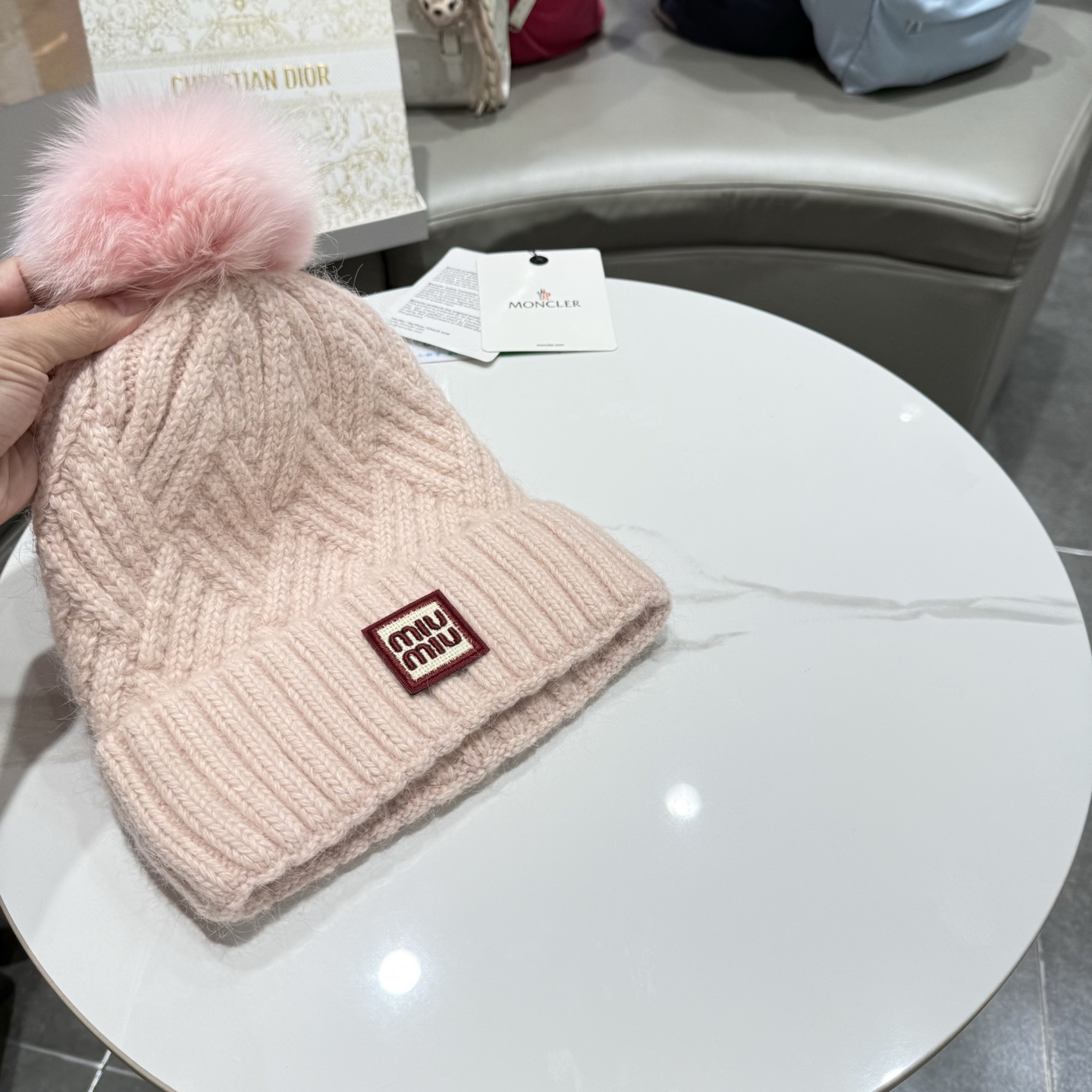 c2877785a2afe83b3fc5474bc487d244.jpg