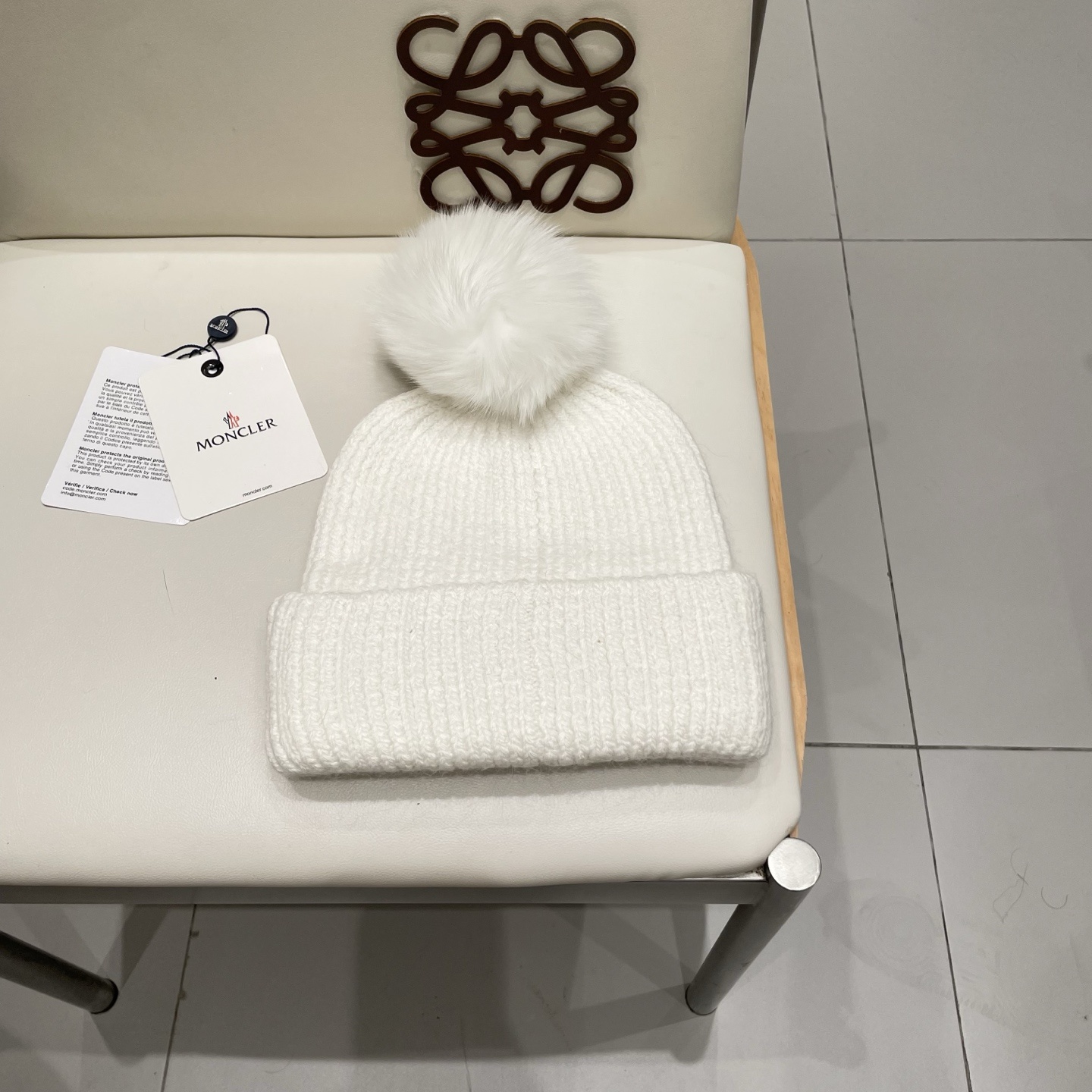 d606db97c1e6a203fed6169b589e8842.jpg
