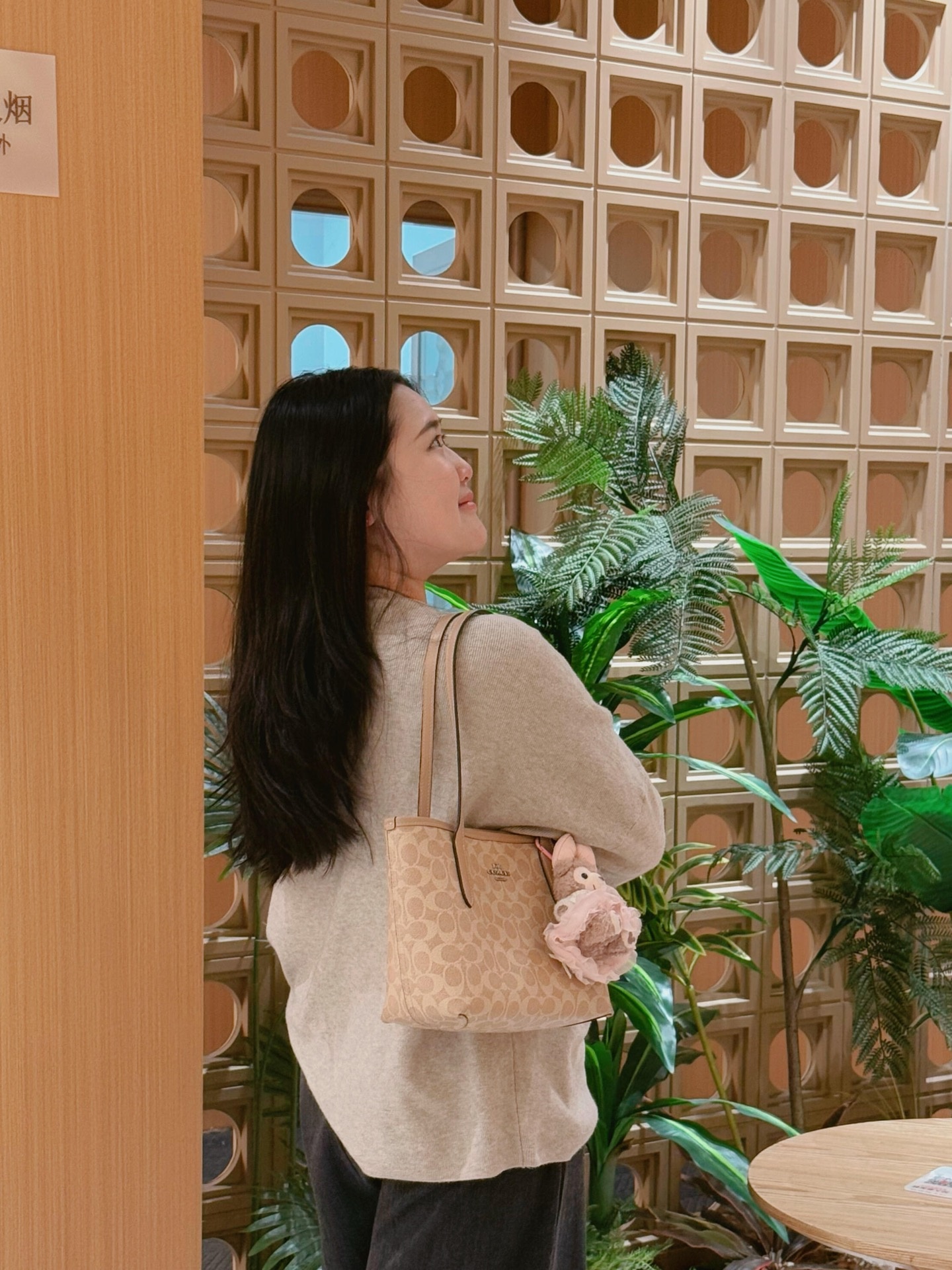 ddb9f2cb28d51ca059047d56f3daa540.jpg