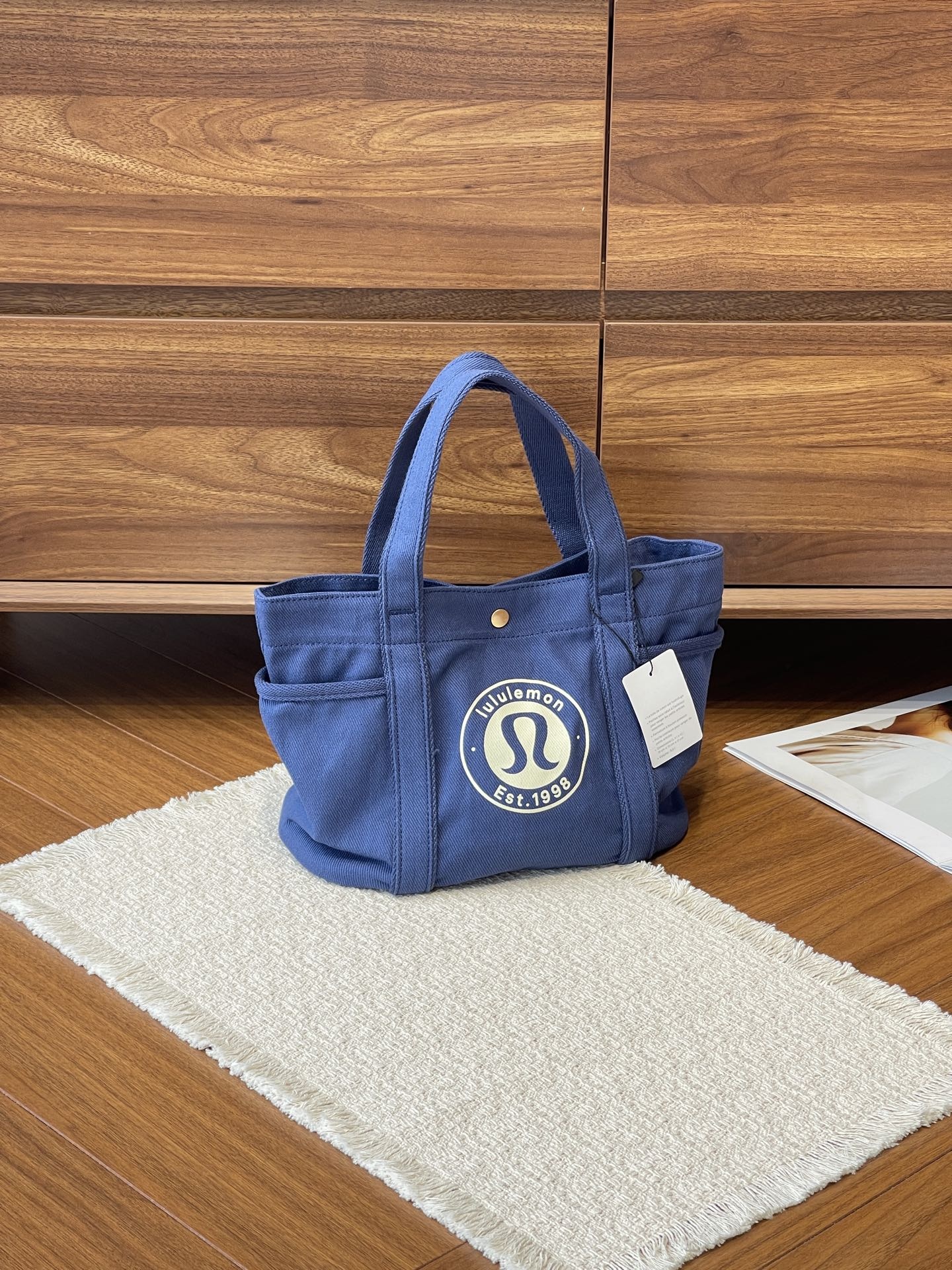 e05d81edebfbed3b764871a5ab8f119e.jpg