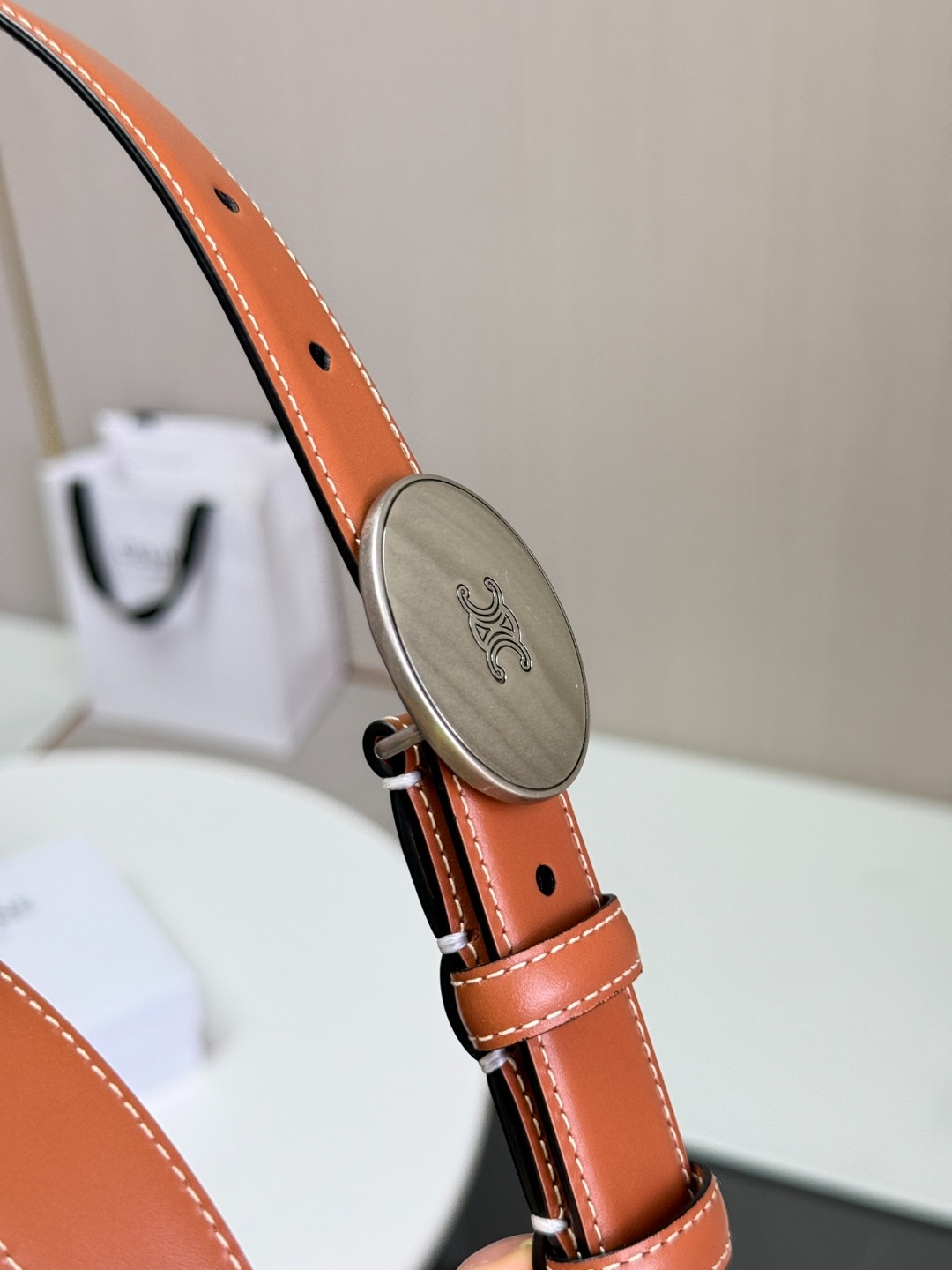 ffd990c24cdba311584cd6316d344058.jpg