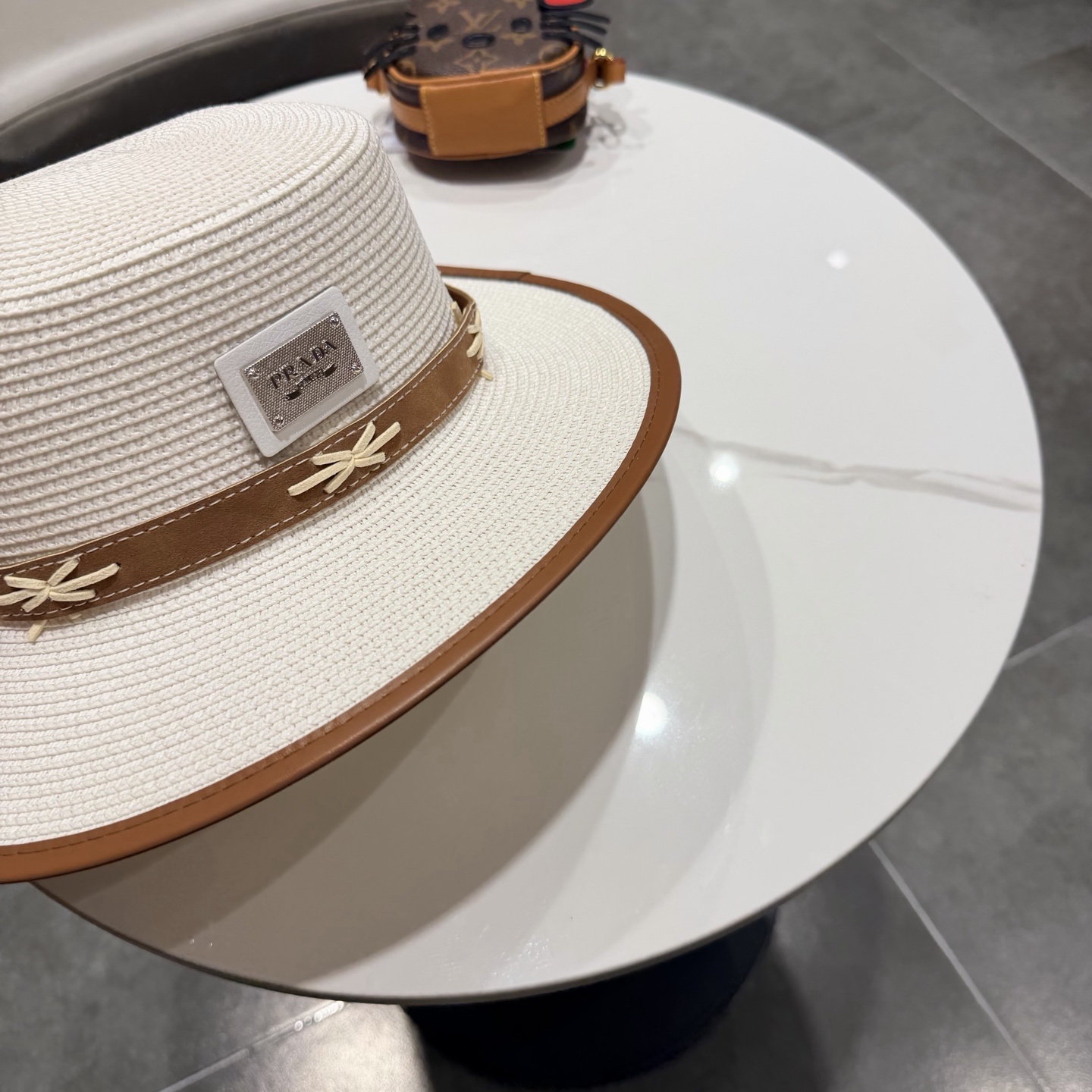 051baf4529f53fa671cc8ce55d523e55.jpg