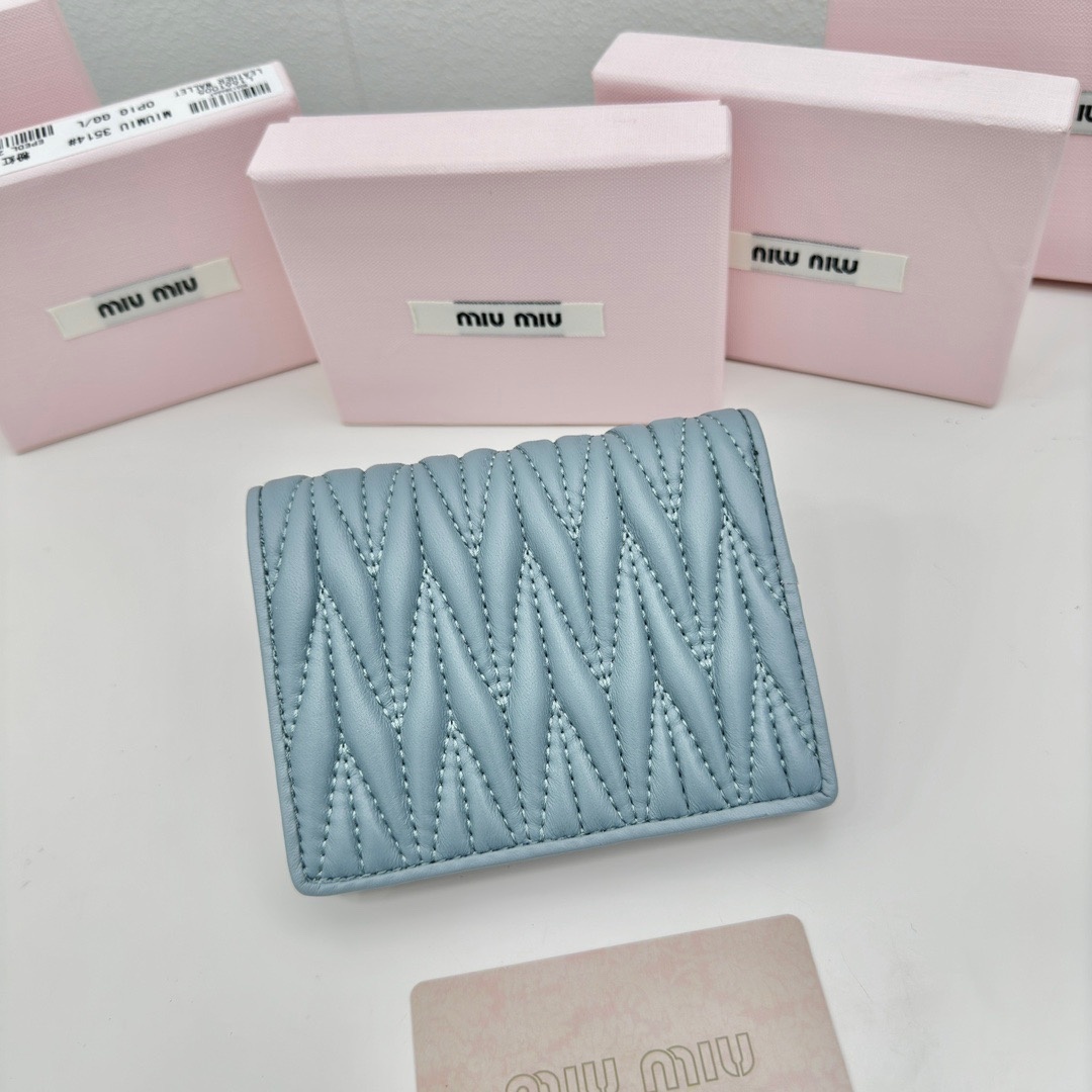 0fda36ea142abd0753dbc7e522c41bcf.jpg