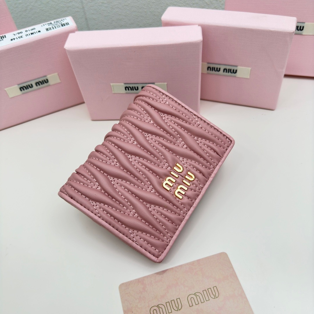 529dd7d279125cb1414561a66eff156a.jpg