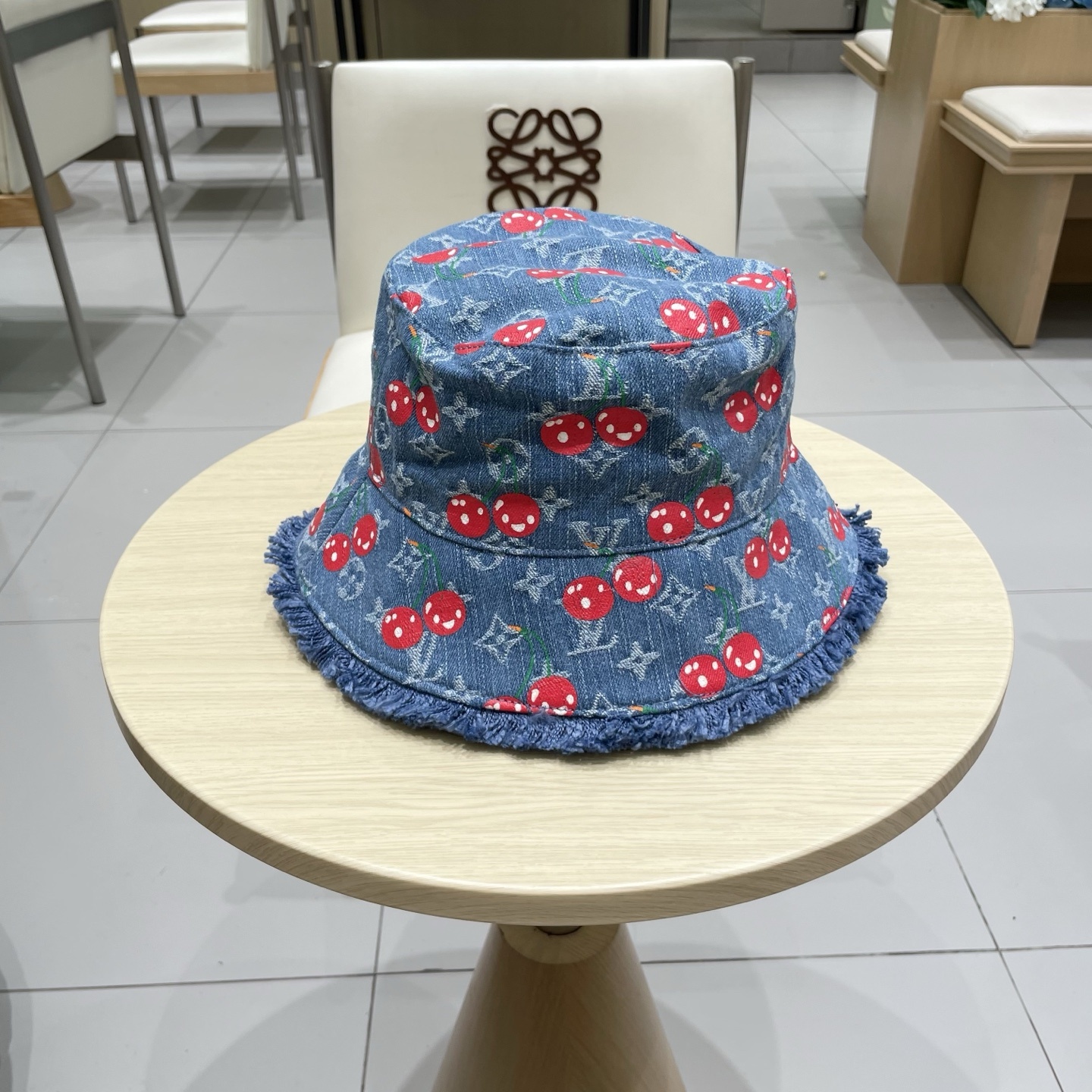 77158b37796c6d4979623968e4d1692e.jpg