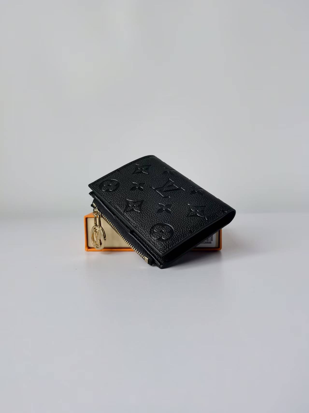 a4e0480c88f252cce04a8ce1bf0753cd.jpg