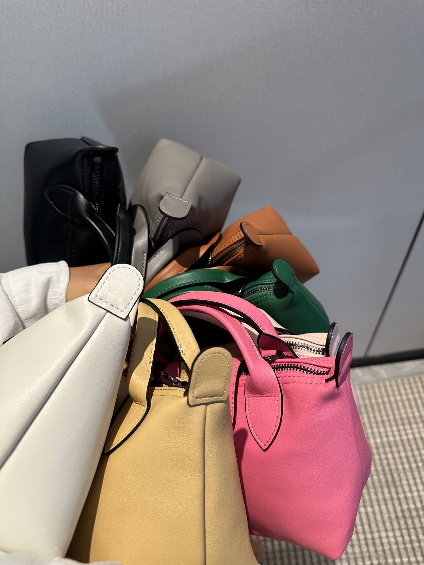 ad652571a0f1d2c82c6a763851a090a6.jpg