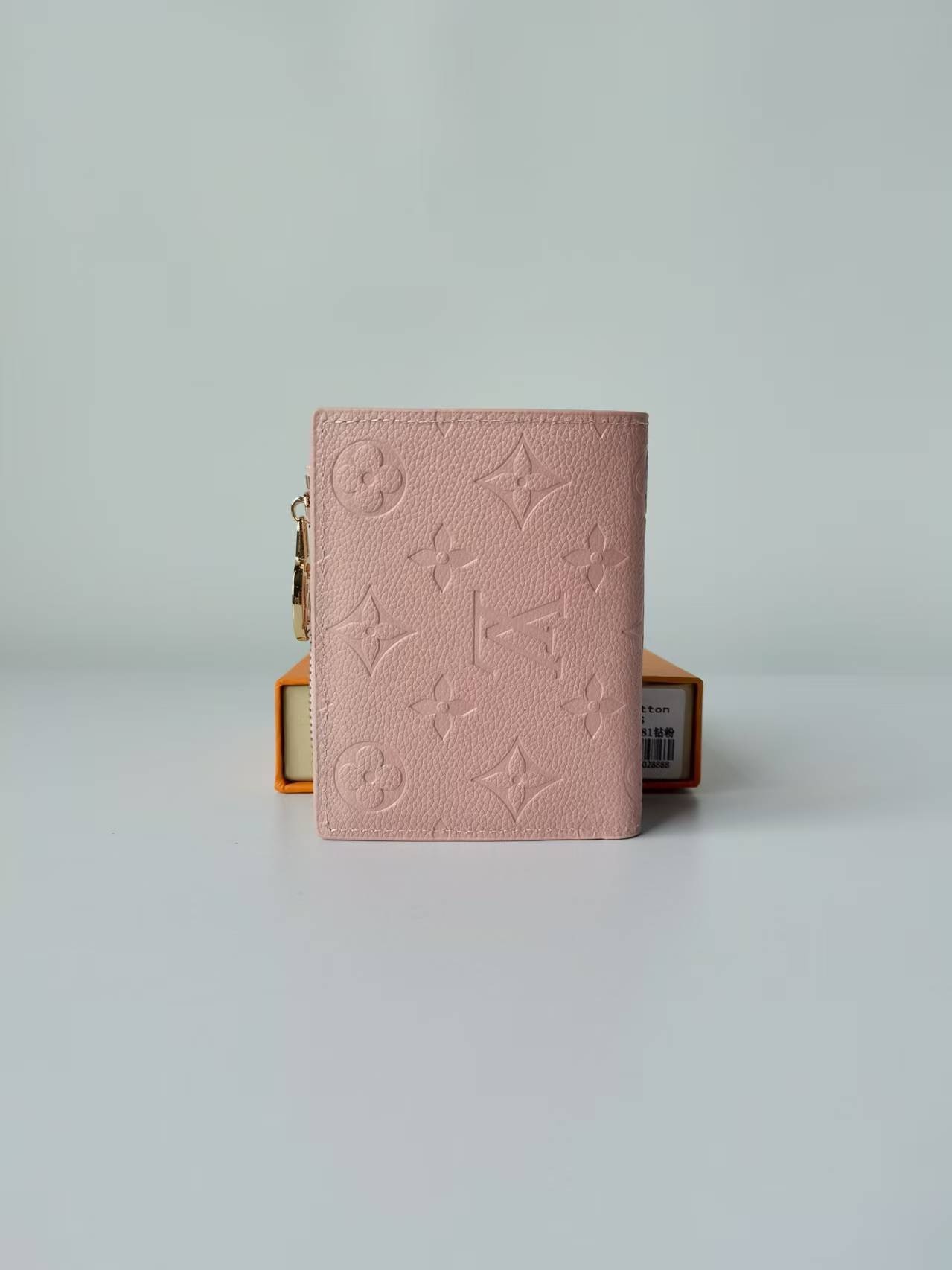b7b9dd8100a02d401220ec498fc2bc82.jpg