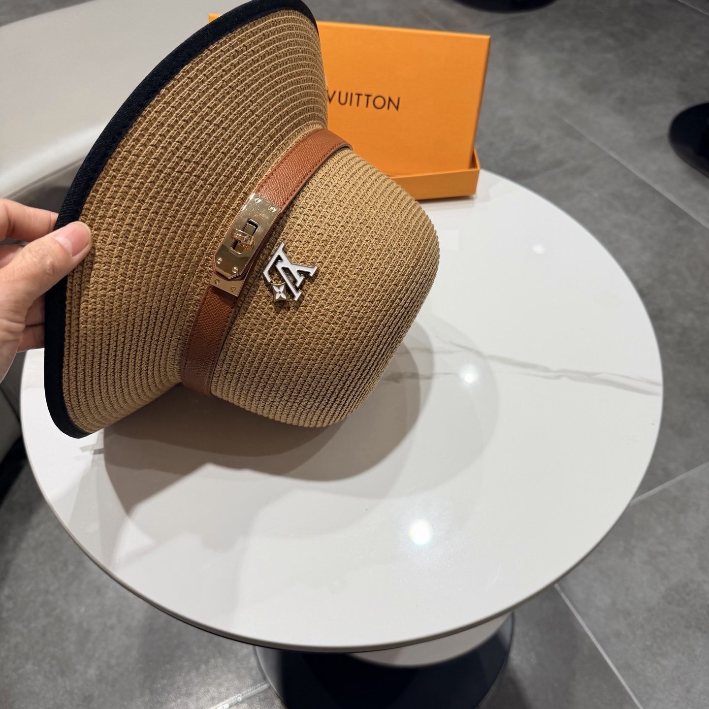 be91251aa2947ac78359d0604be53246.jpg