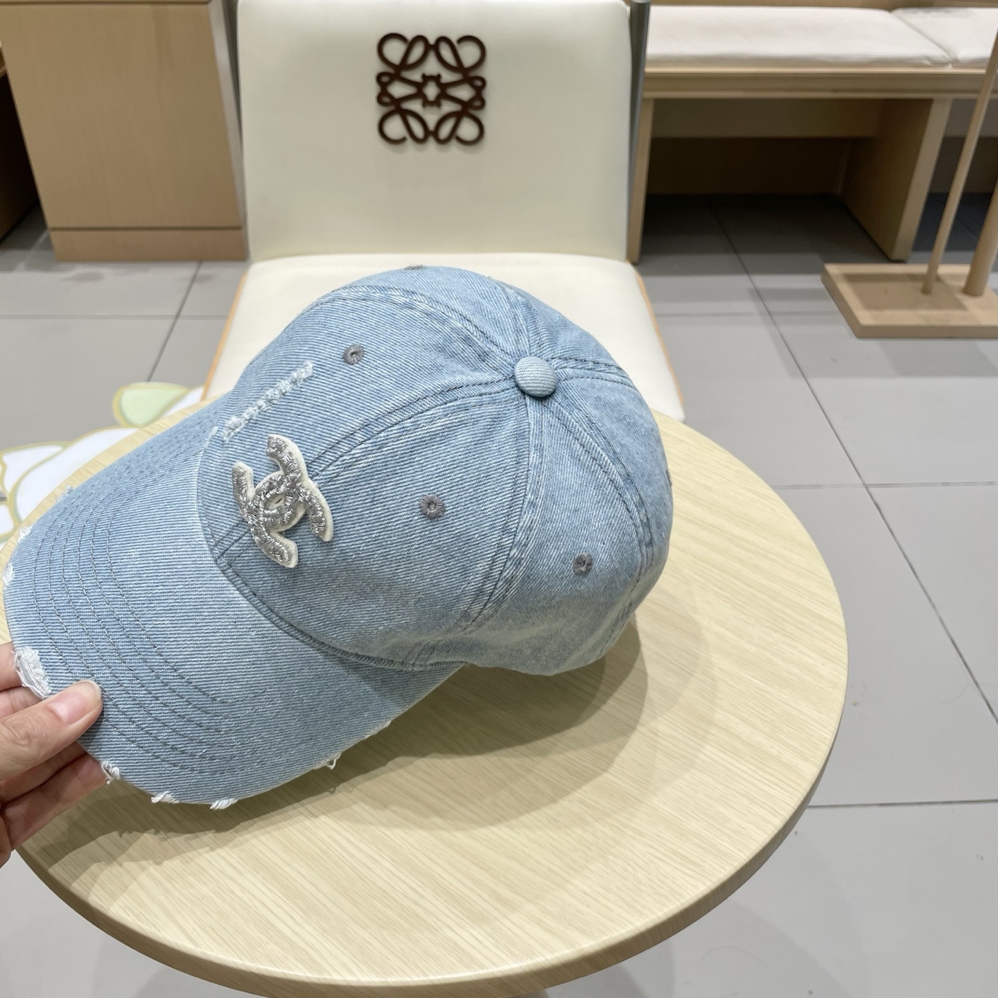 d38bd38522c7aa463cbd6b47ca2baf1e.jpg