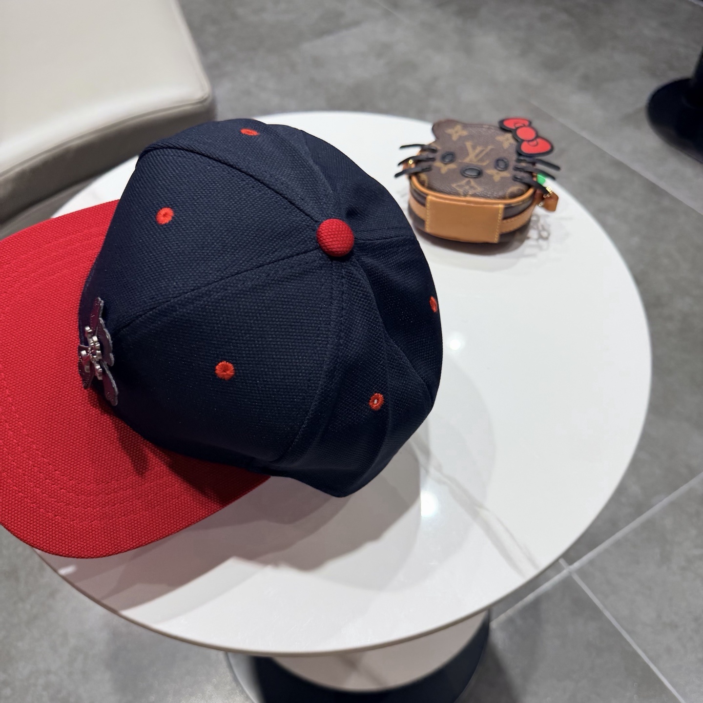d604e87c5b645b6555efdbddd8945f27.jpg