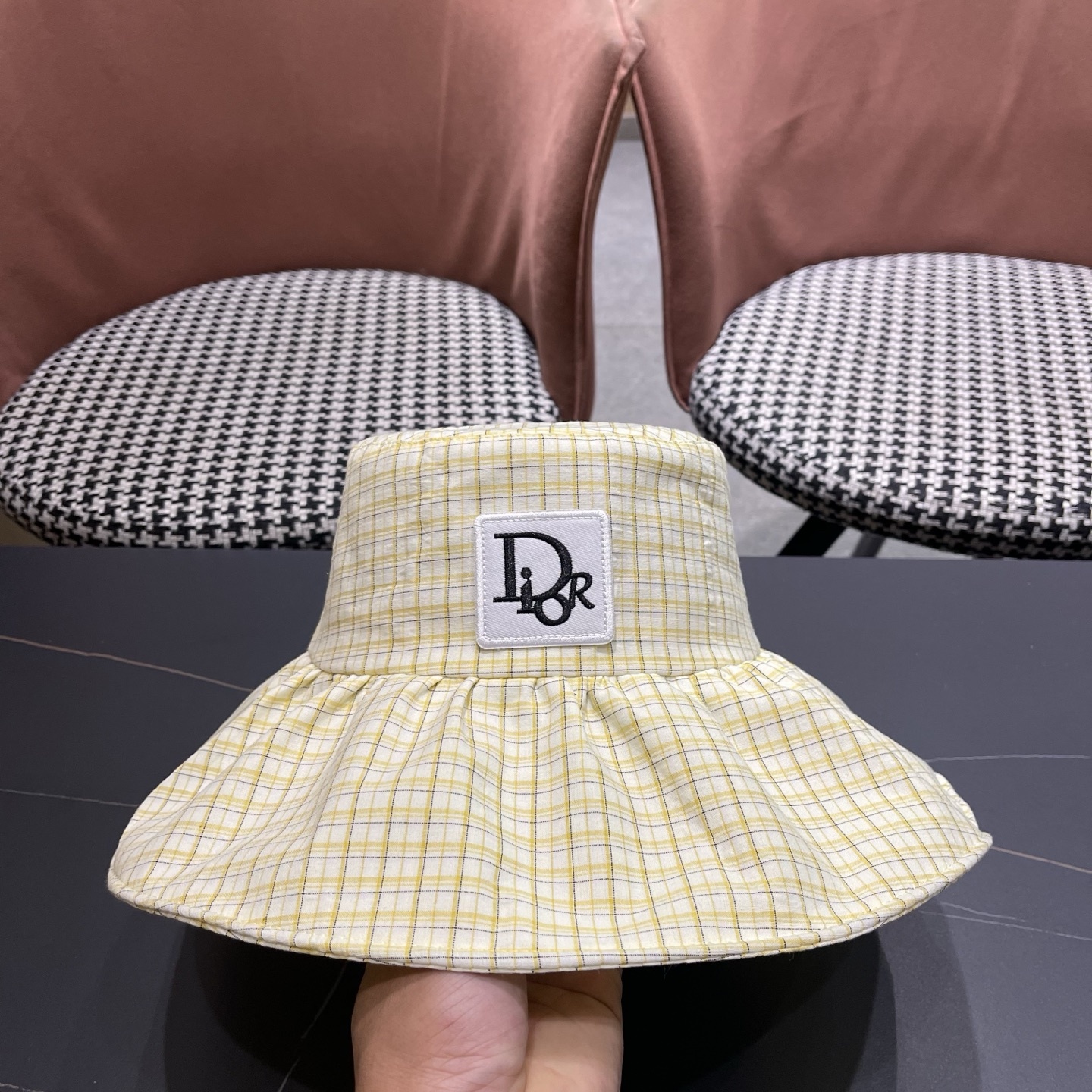 d7bcd1f0051e700bb04a360c00580255.jpg