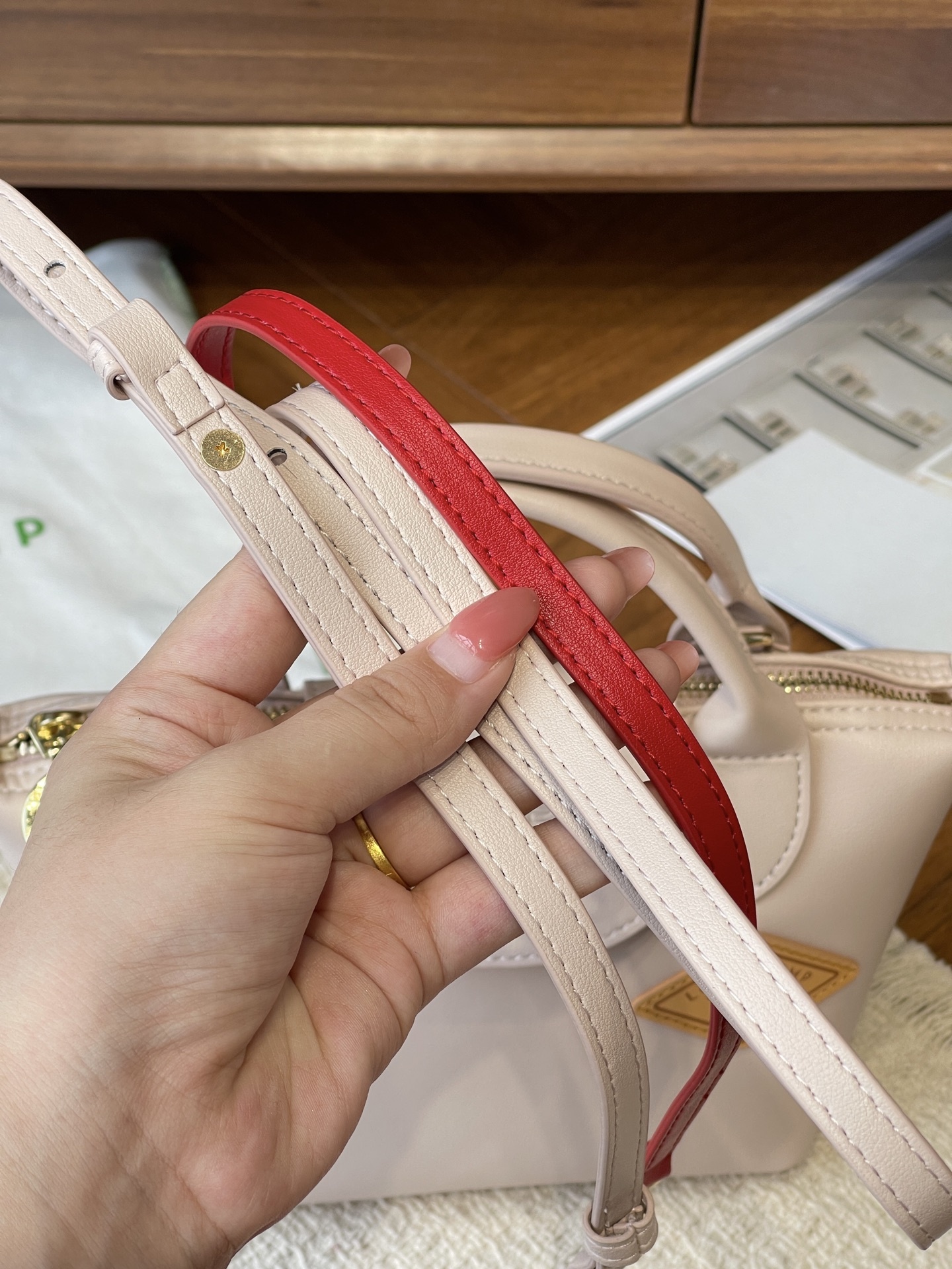 dc14d1ab1357345bf0e78403377d7bd7.jpg