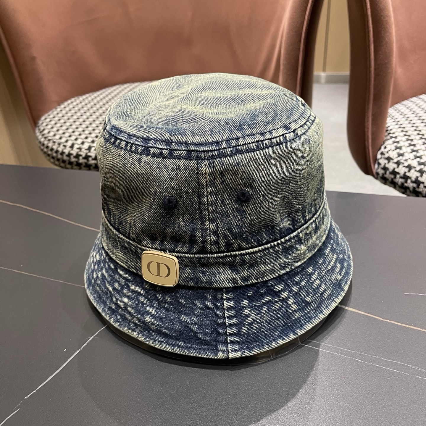 e1ab1eb38444c5587367b98e1a367cce.jpg