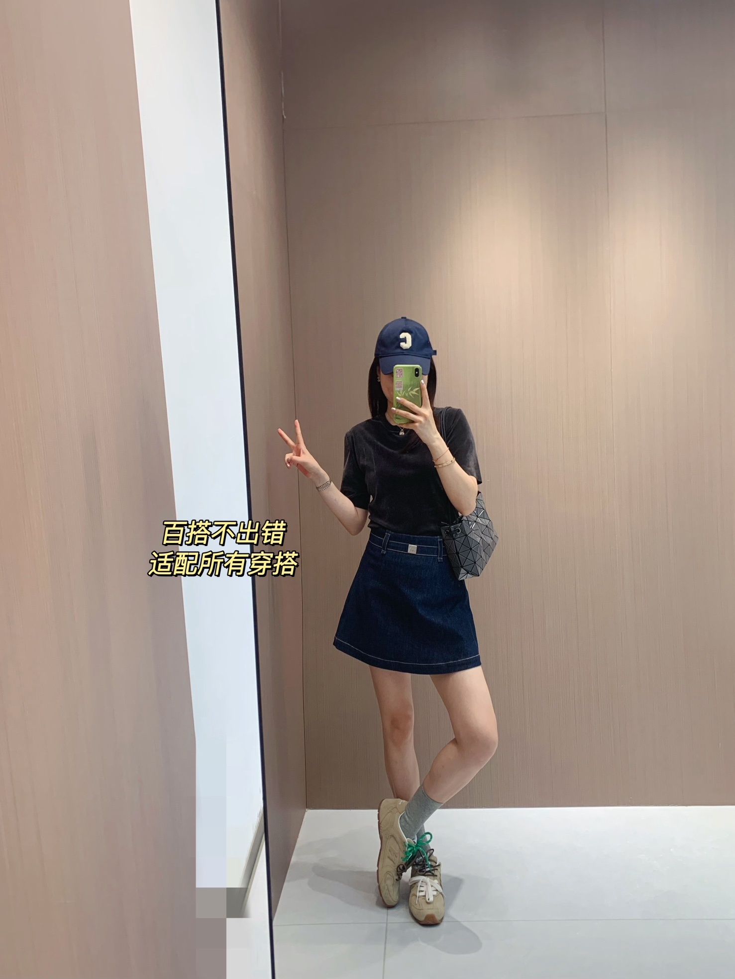 70a1f7a5947a9eaaeb8505147ec71eaf.jpg