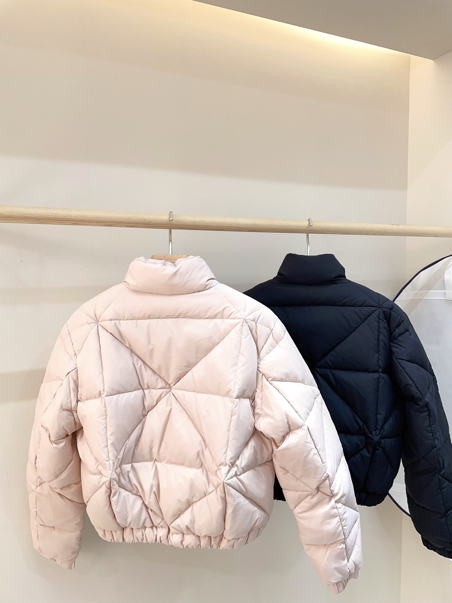 a73443765cbb2e483f8fe3512a85500c.jpg