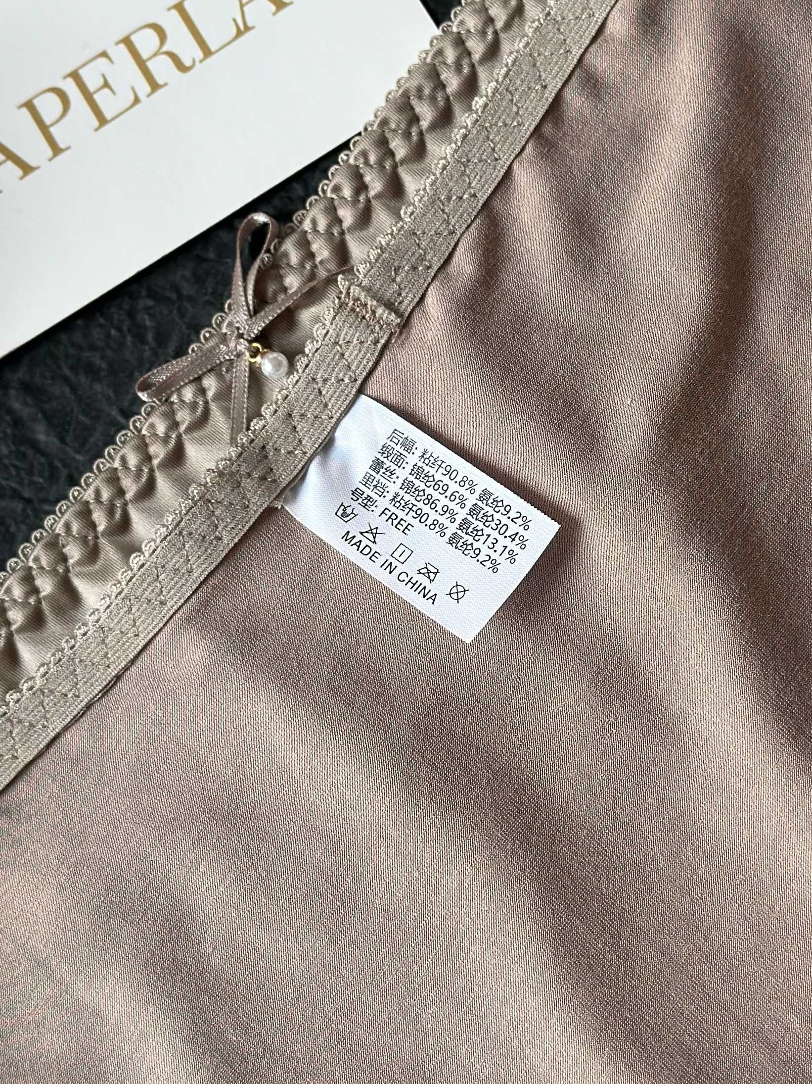 349ba9b2961e41bb24531eee977731c9.jpg