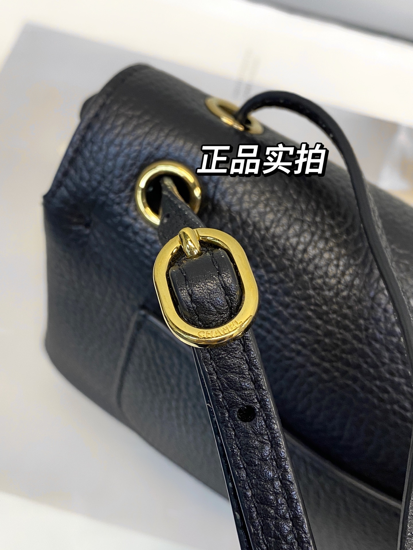 a318172f41684cc9e9e9b753577c3efe.jpg