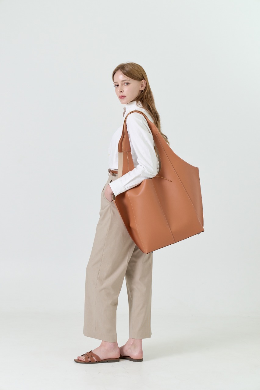 ONNETE TOTE BAG