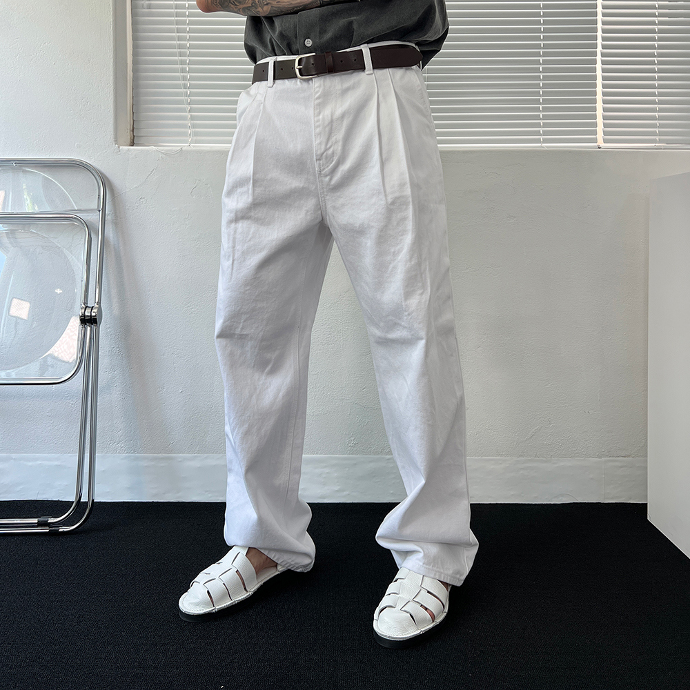 신발 모델 착용 이미지-S1L7