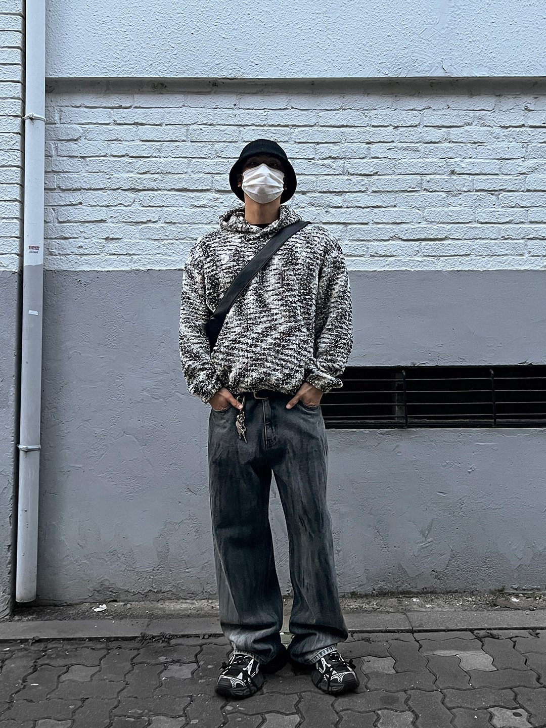 재킷 모델 착용 이미지-S1L10