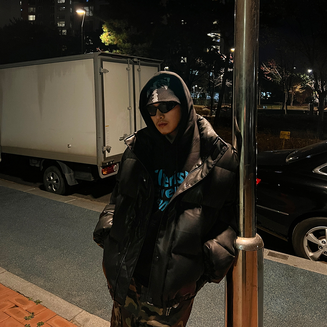 모자 모델 착용 이미지-S1L17