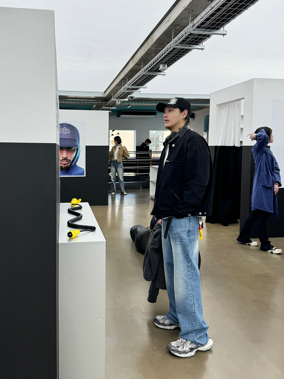 모자 모델 착용 이미지-S1L18