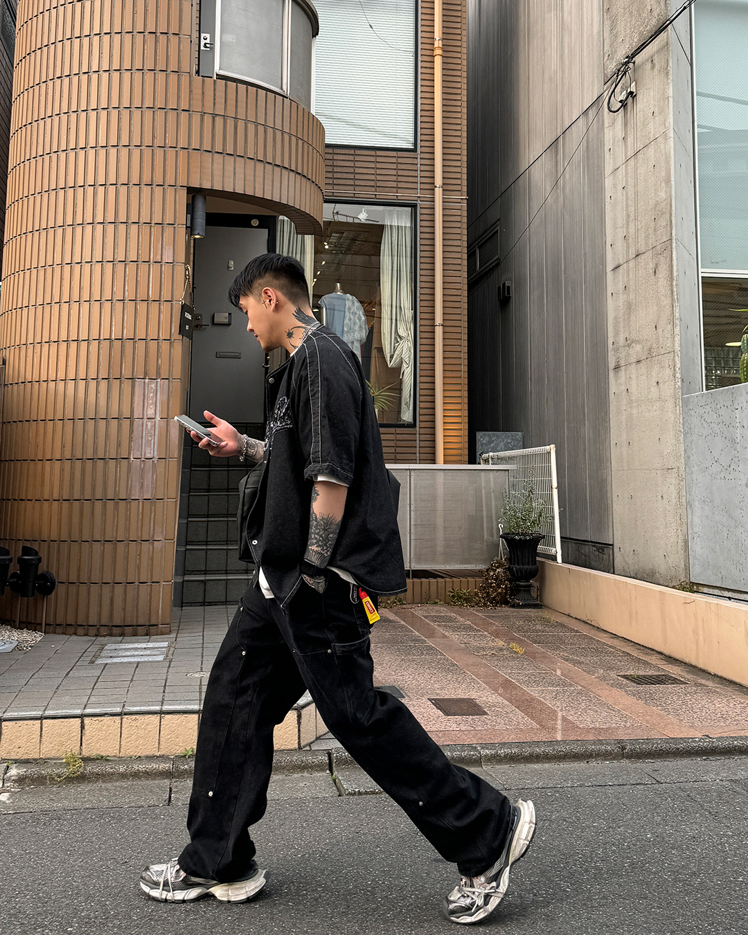 코트 모델 착용 이미지-S1L11