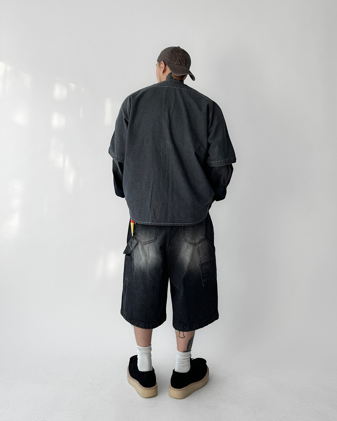 코트 모델 착용 이미지-S1L51