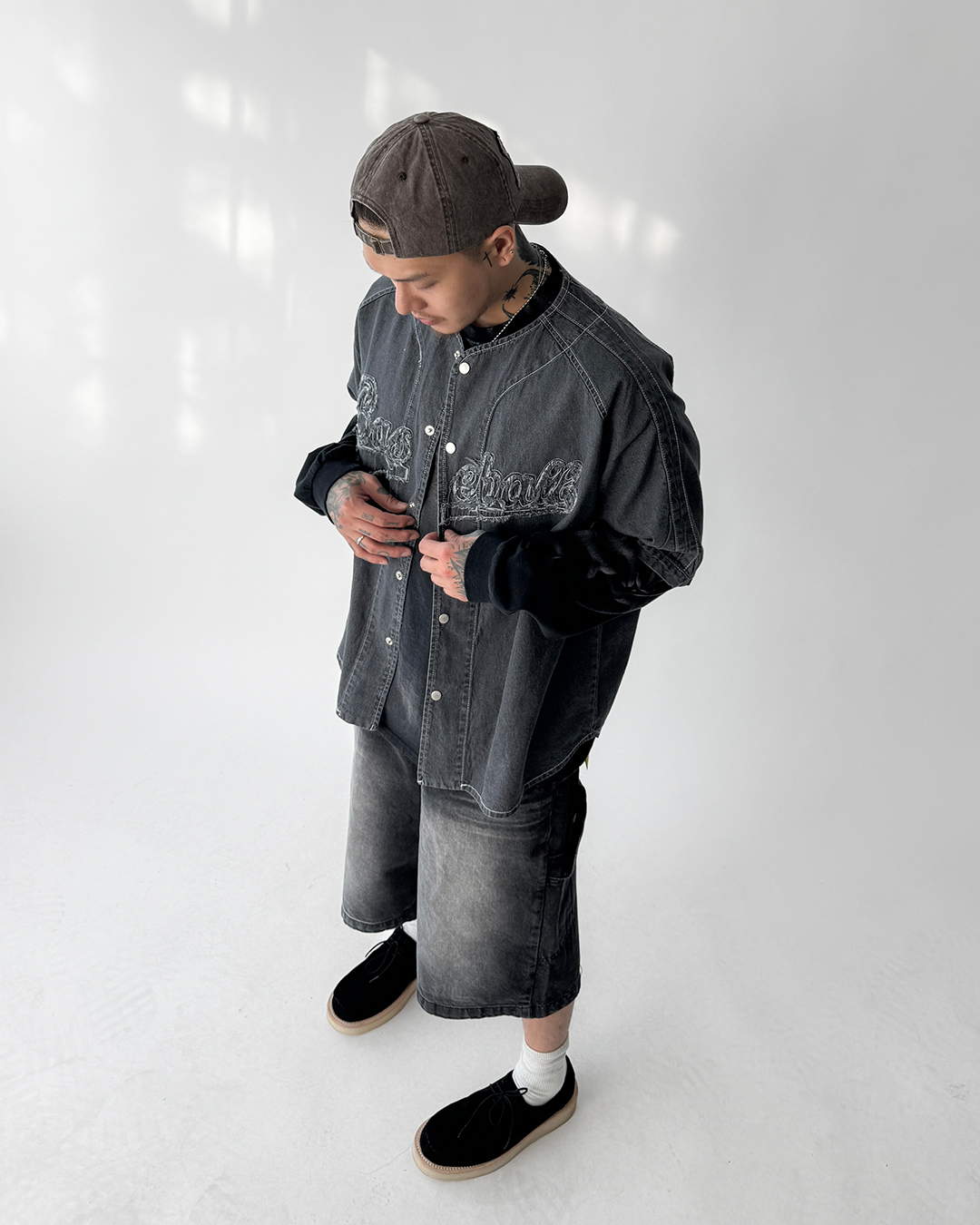 코트 모델 착용 이미지-S1L45