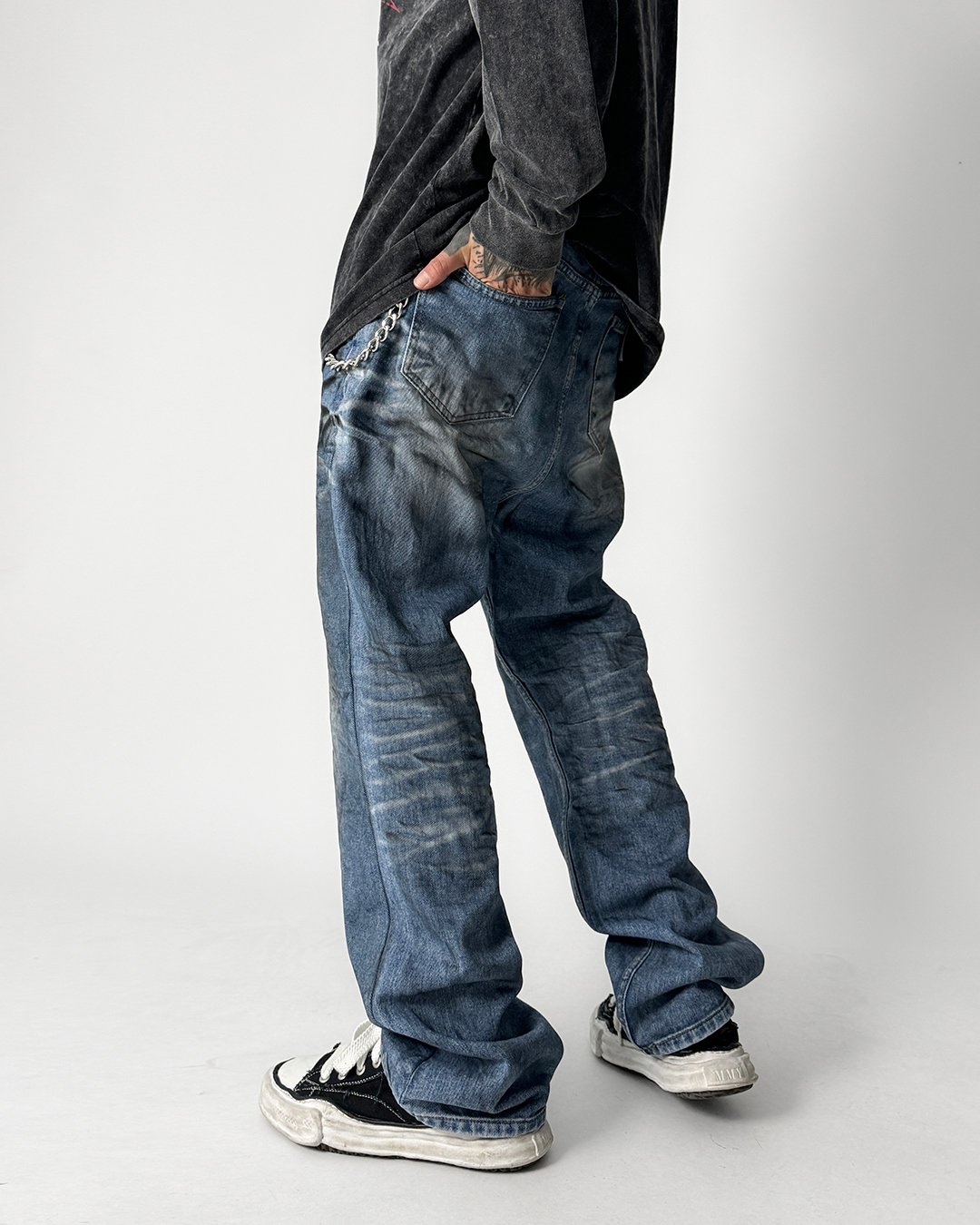 바지 모델 착용 이미지-S1L12