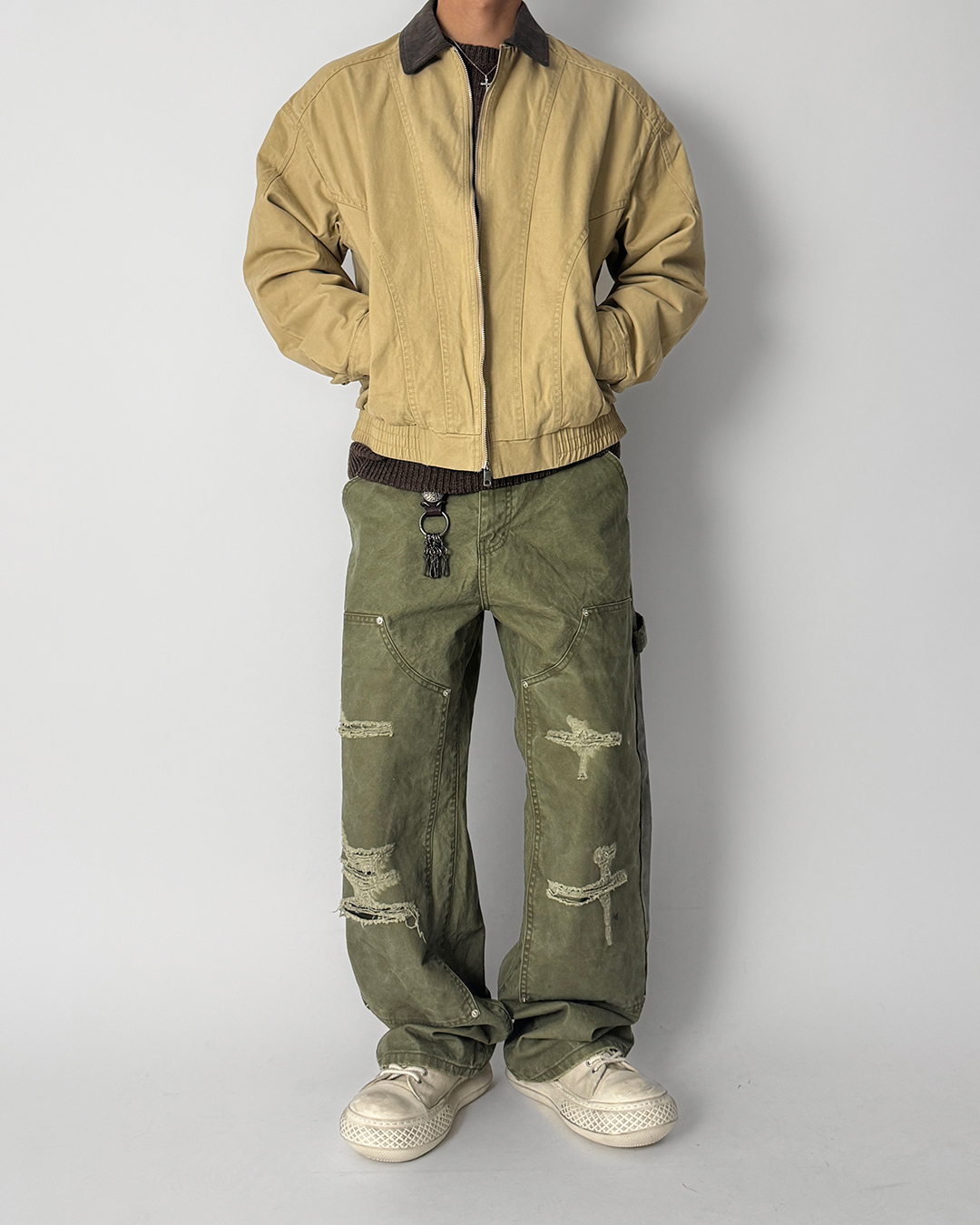 바지 모델 착용 이미지-S1L12